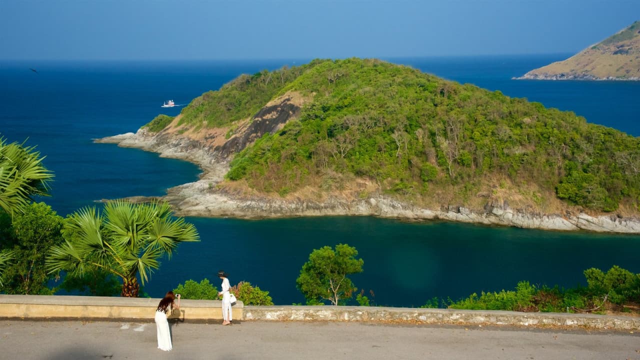 Phuket City Half-Day Tour: Wat Chalong, Big Buddha, Karon Viewpoint, Old Phuket Town - image 9