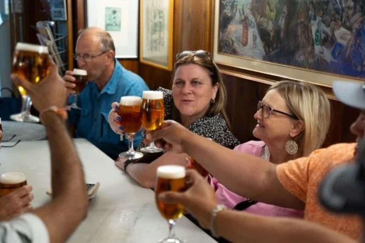 Barcelona Old Town Tapas Night Walking Tour - image 8