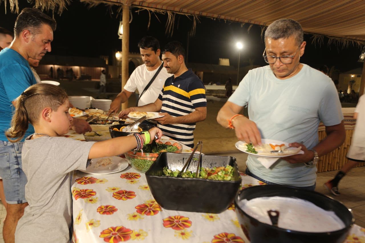 Premium Evening Desert Safari Tour from Dubai with BBQ Dinner - image 9
