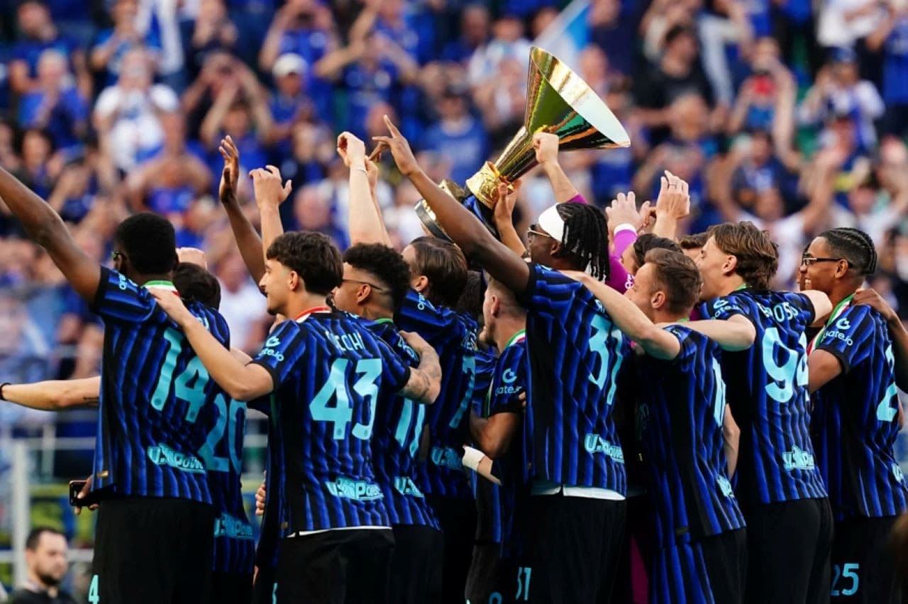 Fútbol Serie A italiana - Entrada para partido del Inter de Milán FC en el estadio Giuseppe Meazza (San Siro) - imagen 2