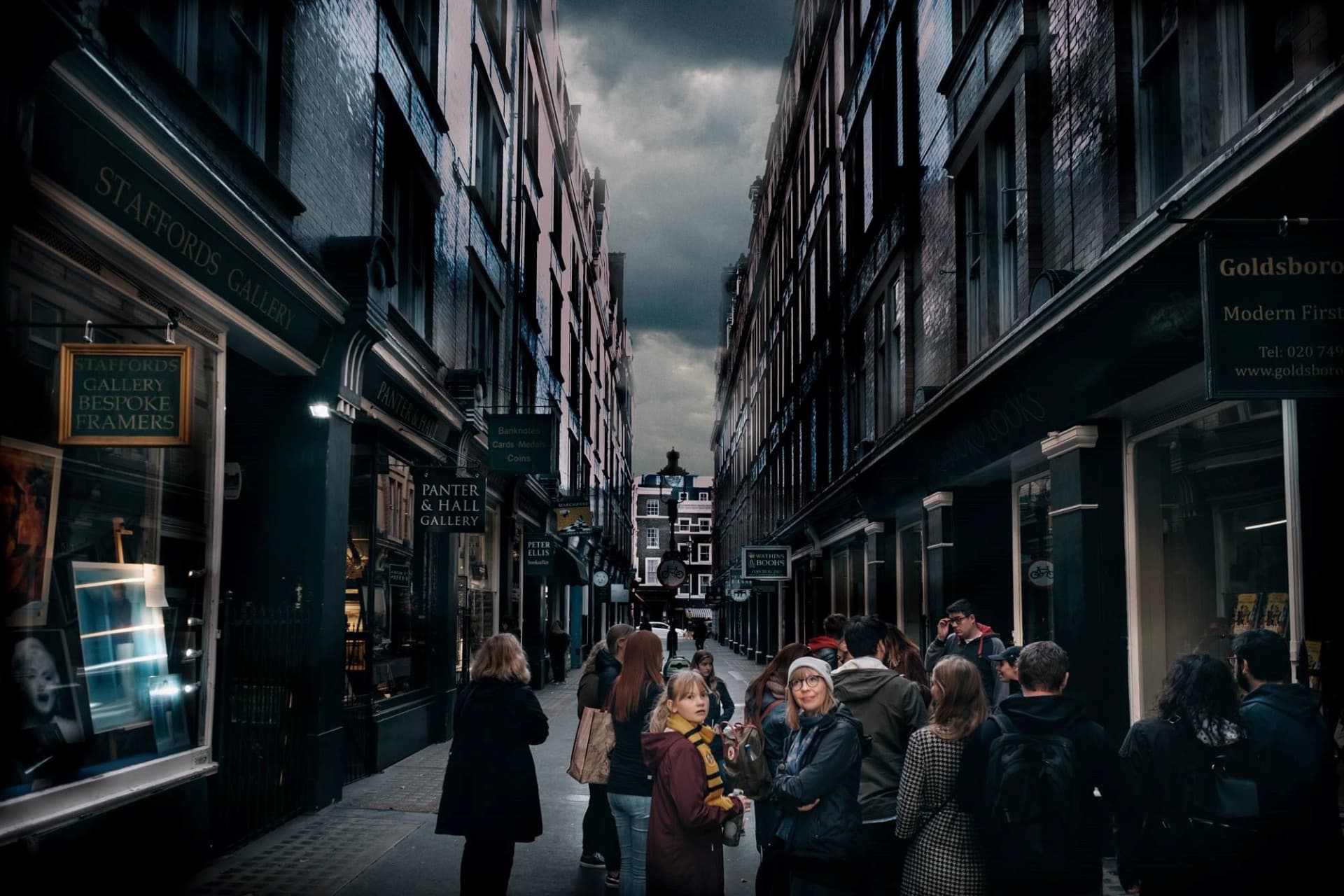 Magical Harry Potter Walking Tour in London - image 3