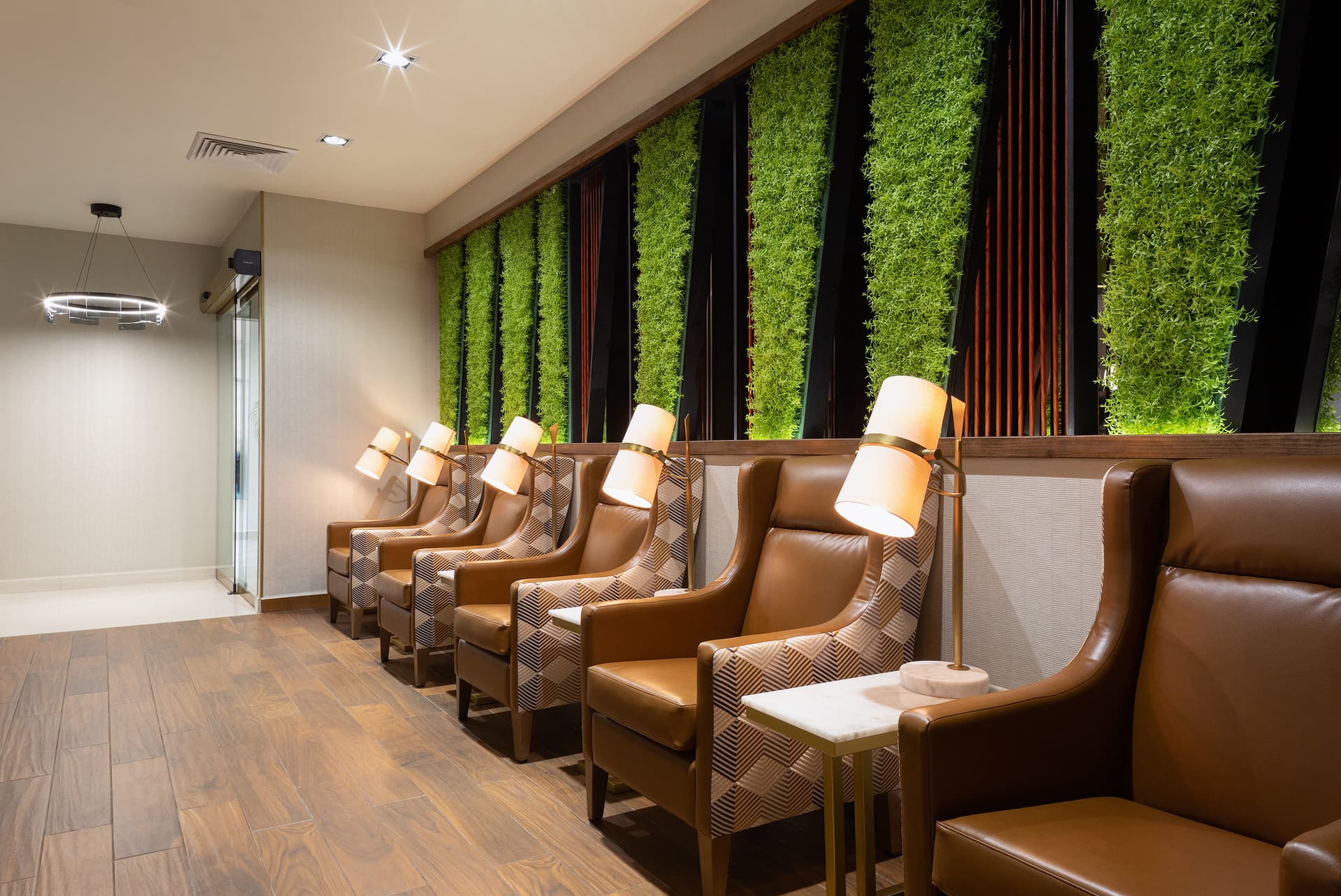 MERA Business Lounge - Cancun International Airport - image 33
