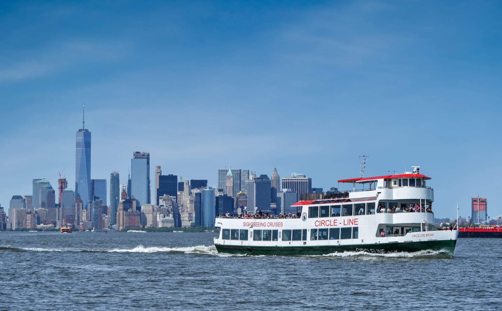 Circle Line "Best of NYC" Sightseeing Cruise (2.5 hours): Reserved Straight-to-Board Ticket - image 4