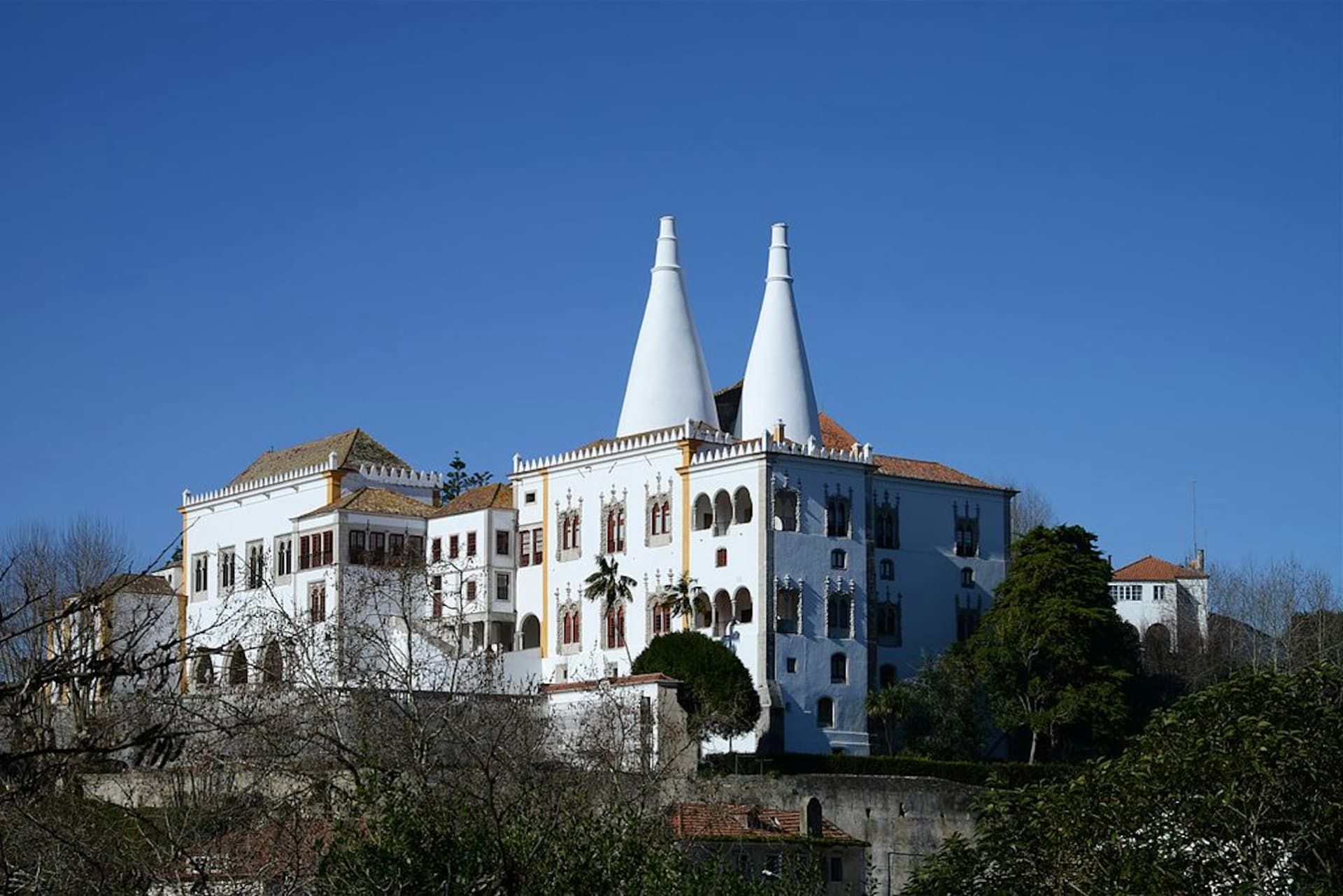 Entrada al Palacio Nacional de Sintra - imagen 4