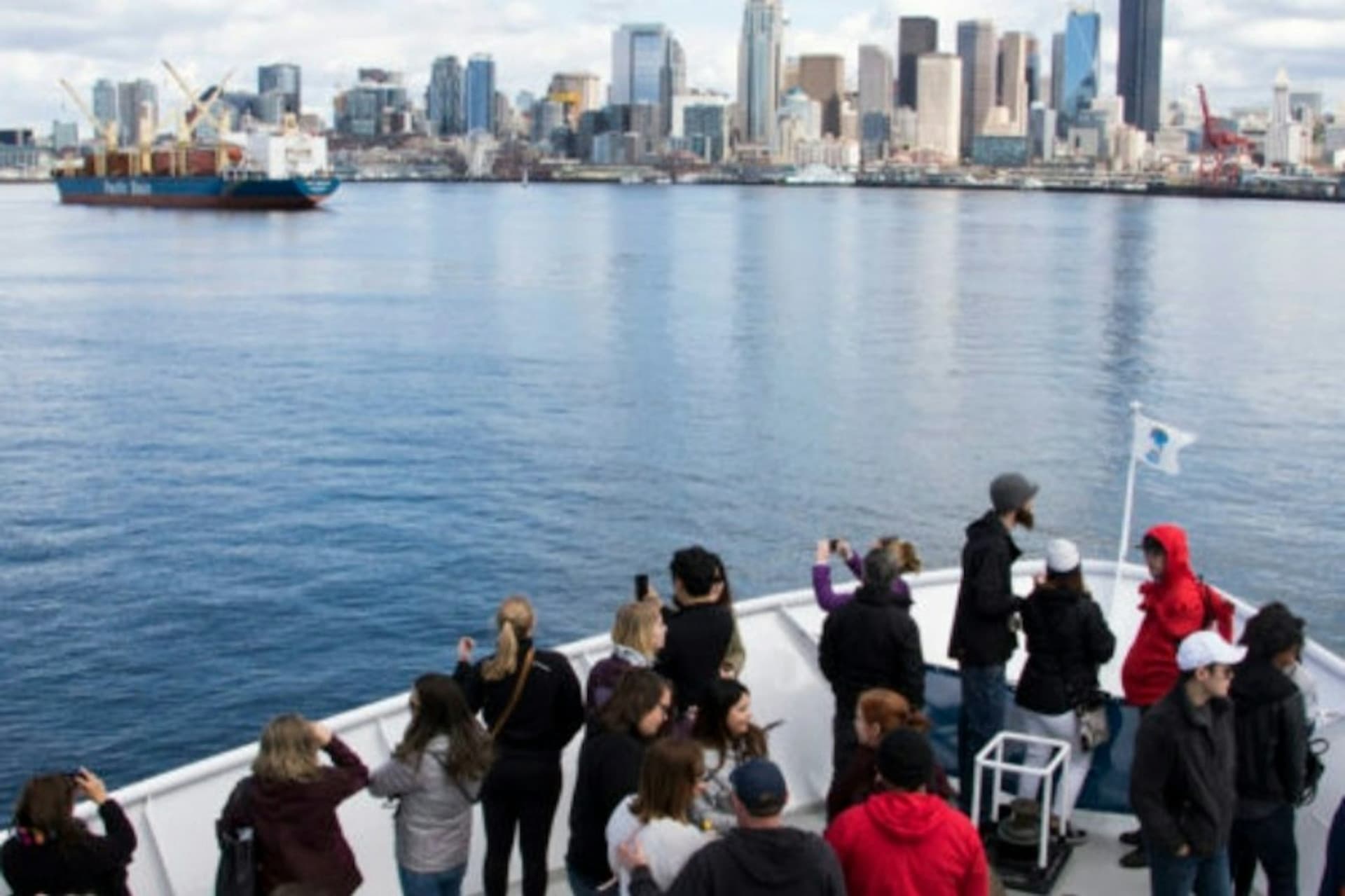Seattle Harbor Cruise - image 12