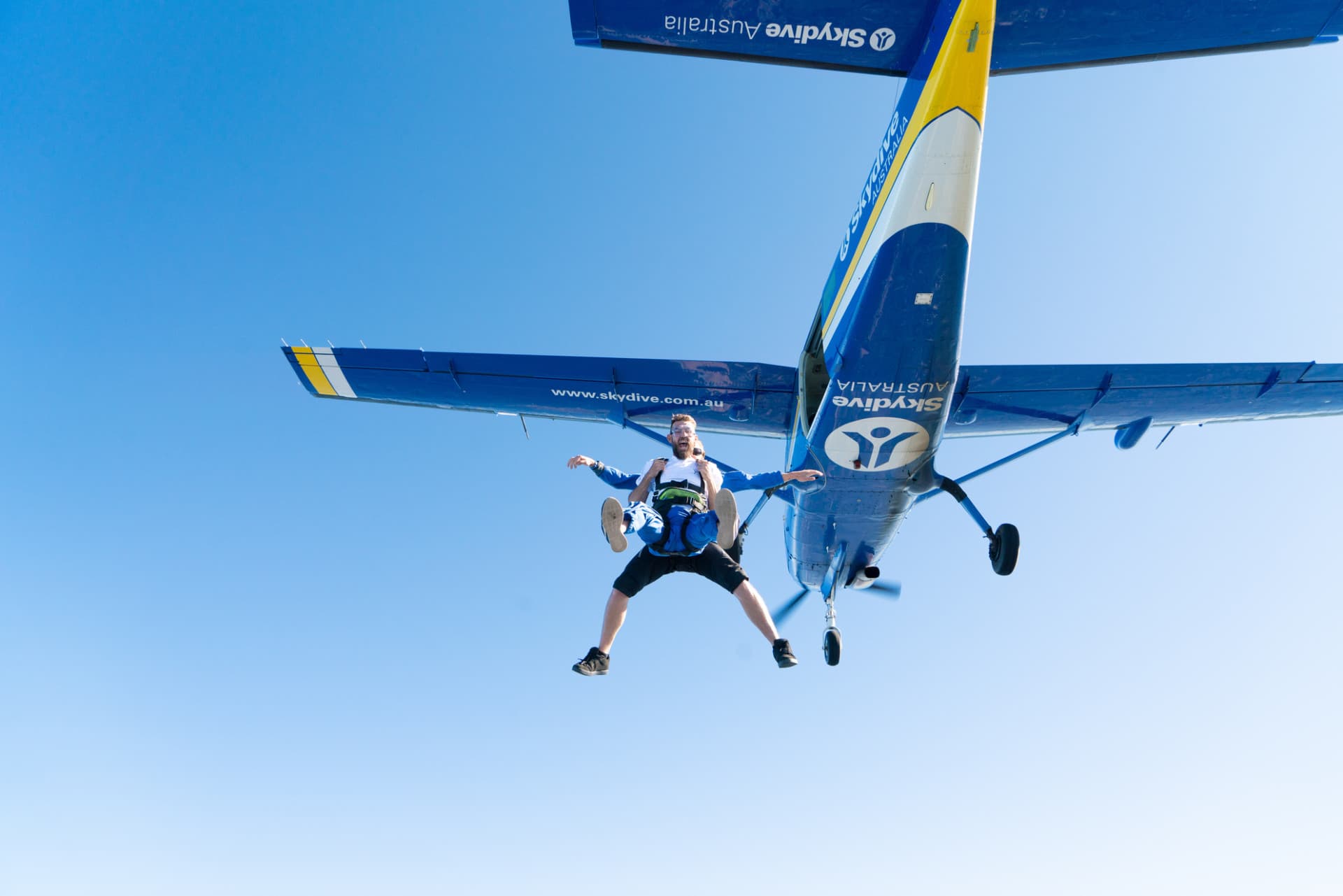 Tandem Skydiving Experience Wollongong Sydney - image 3