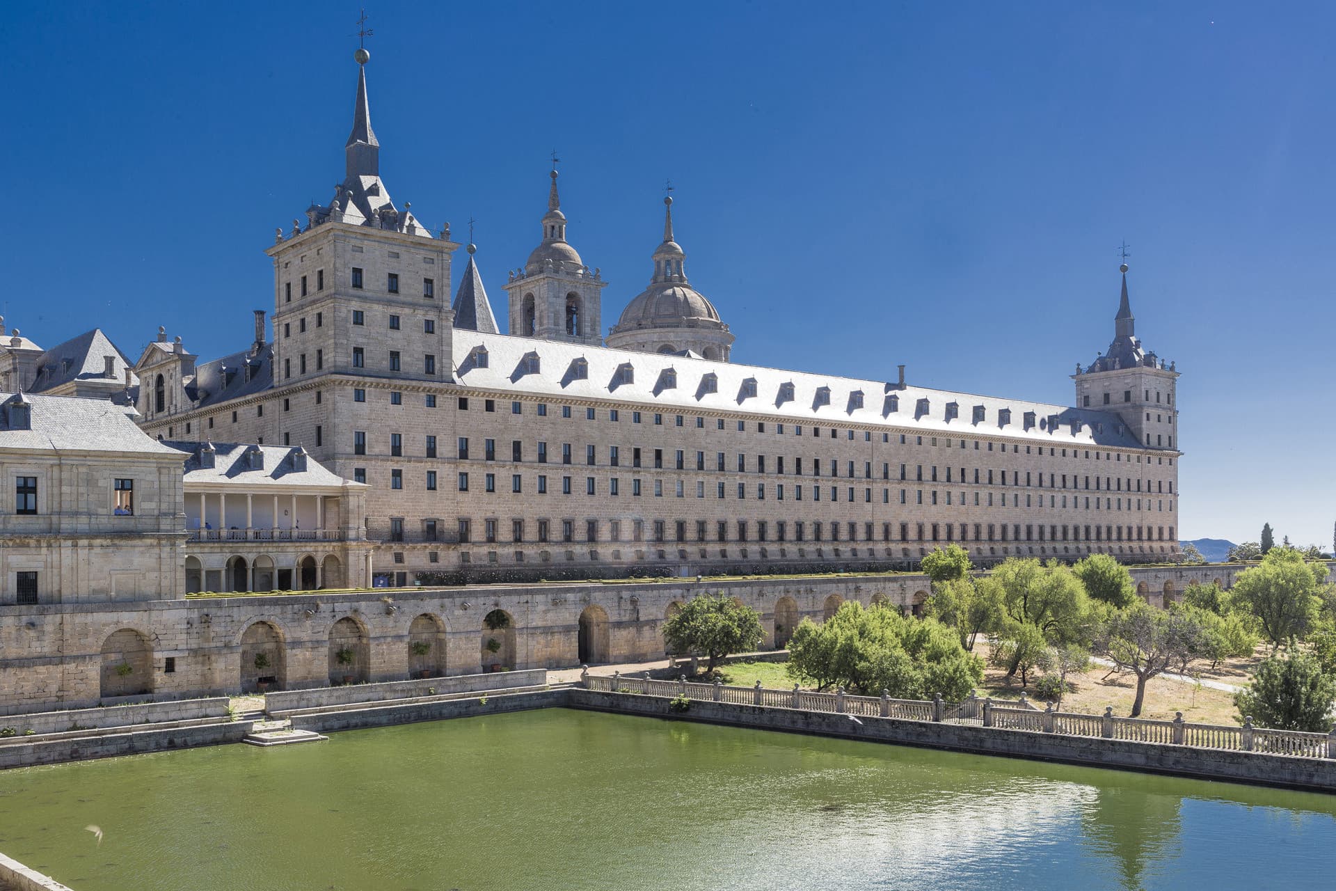 Royal Monastery of El Escorial and Valley of the Fallen Tour - main image