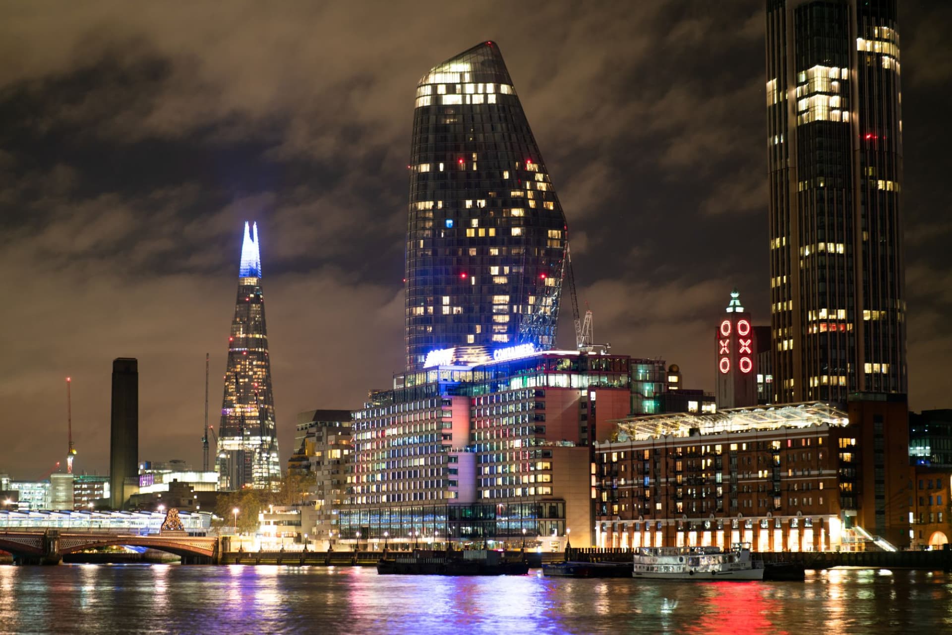 Illuminated River - Thames Uber Boat Night Cruise - image 8