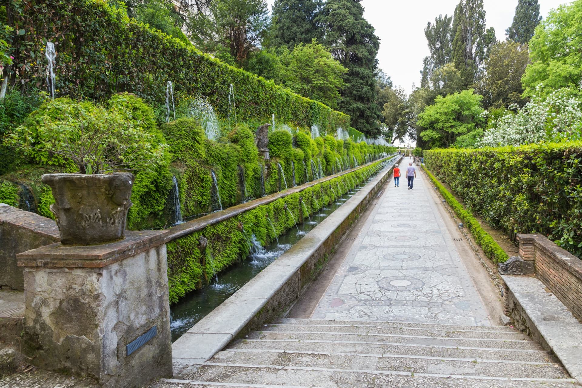 Villa D’Este and Villa Adriana: Skip the Line + Roundtrip from Rome Ticket - main image
