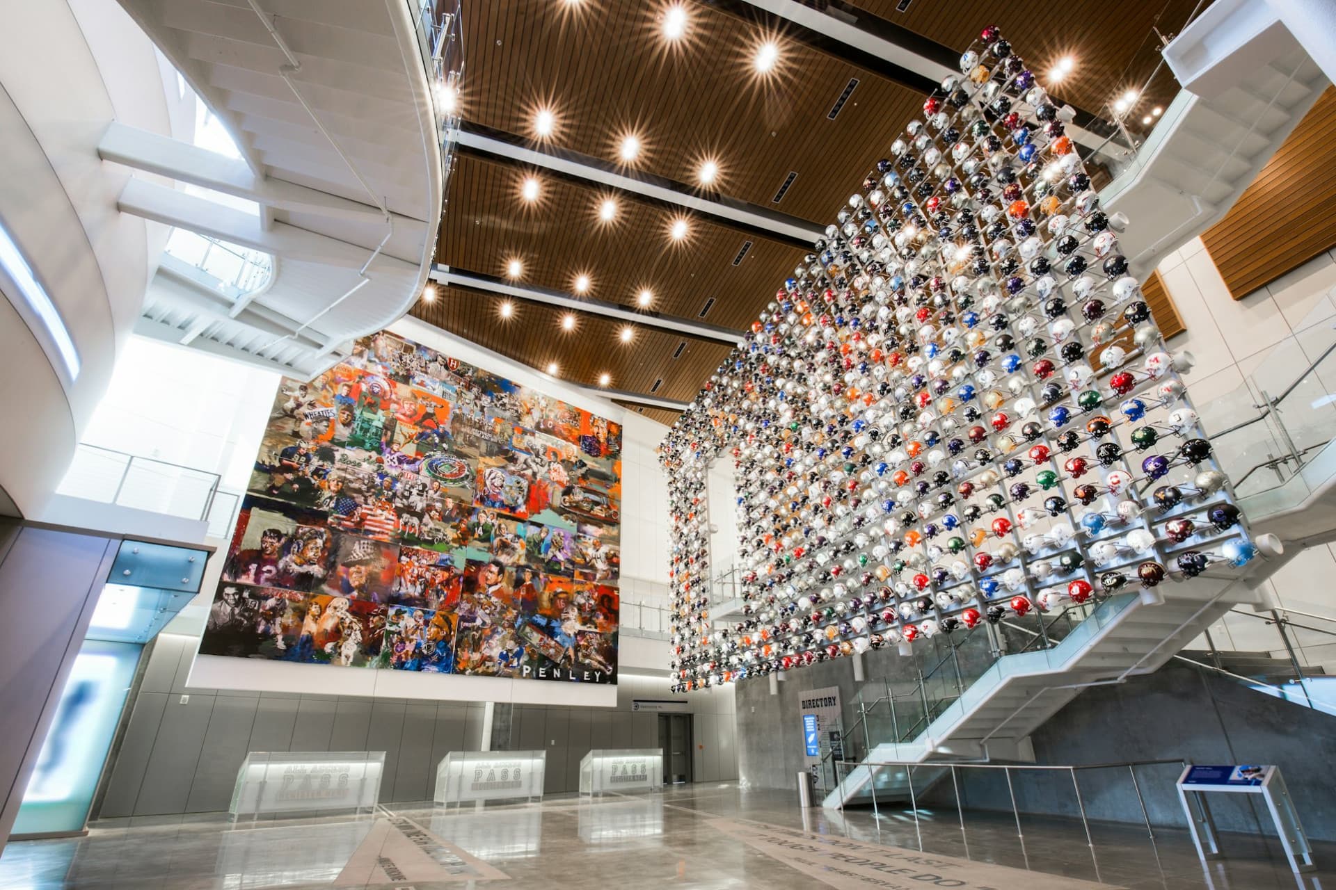 Entrada al College Football Hall of Fame - imagen 7