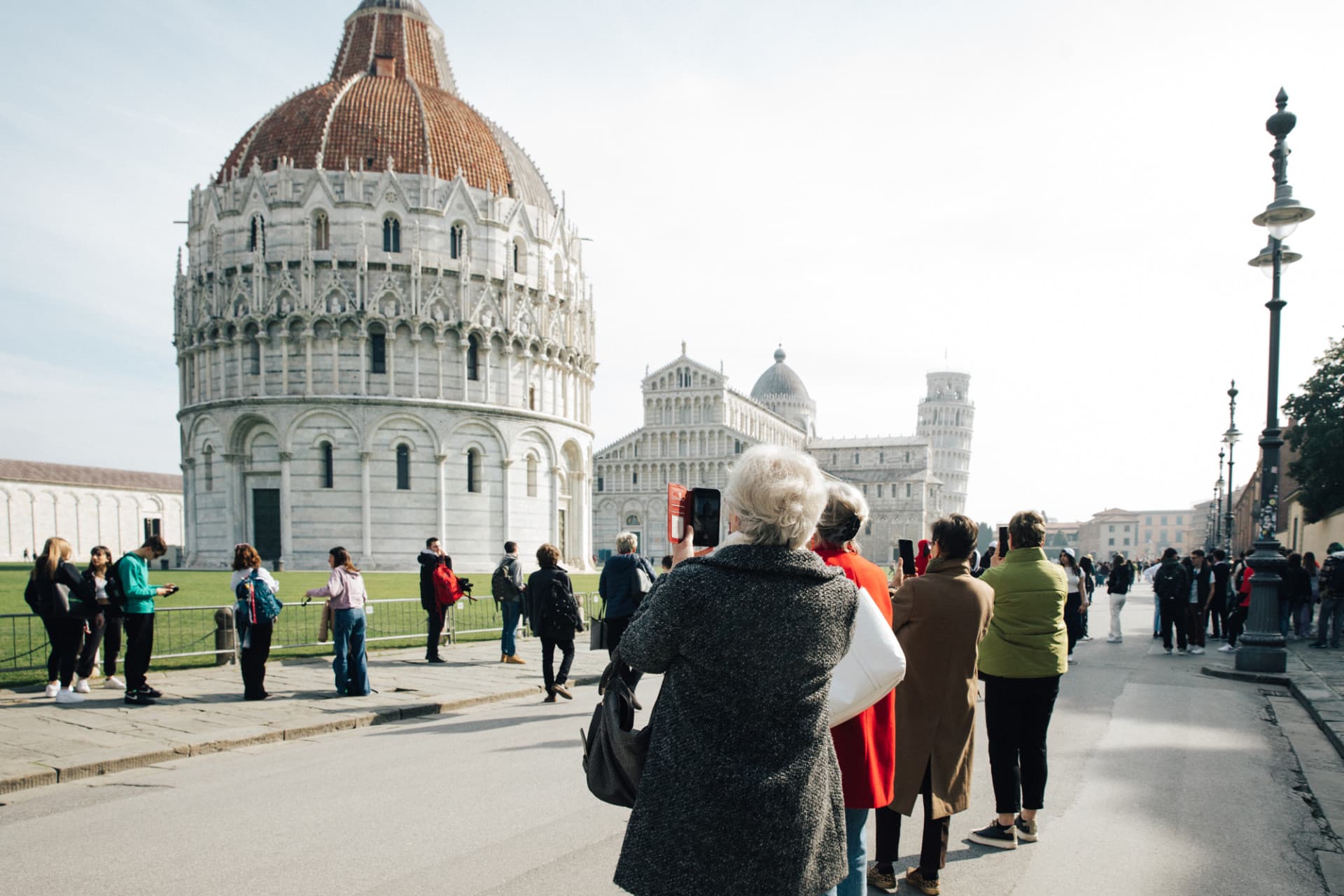 Tuscany Full-Day Tour from Florence: Pisa, Chianti, San Gimignano, Siena - image 3