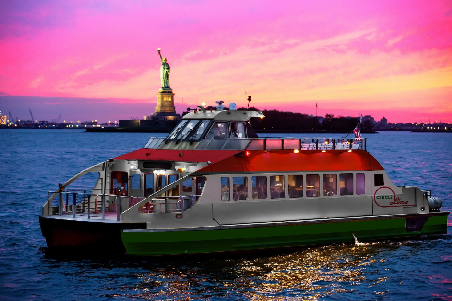 Circle Line Downtown "Liberty Sunset" Evening Cruise (1.5 hours): Reserved Straight-to-Board Ticket - main image