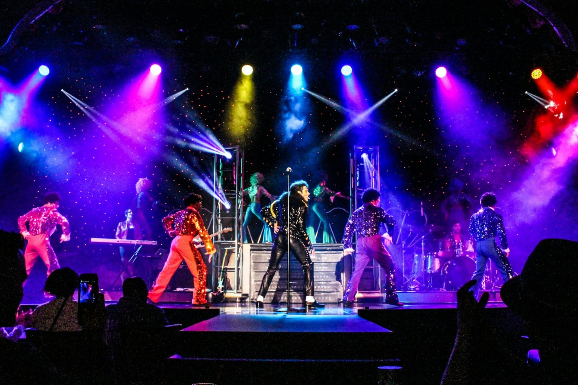 Harrah's Las Vegas: MJ(Michael Jackson) Live Show - image 2