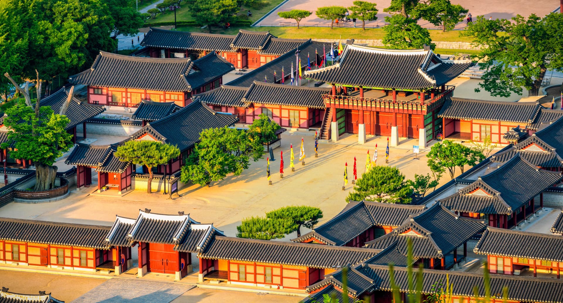 Korean Folk Village and Suwon Hwaseong Fortress Full-Day Tour from Seoul - image 4