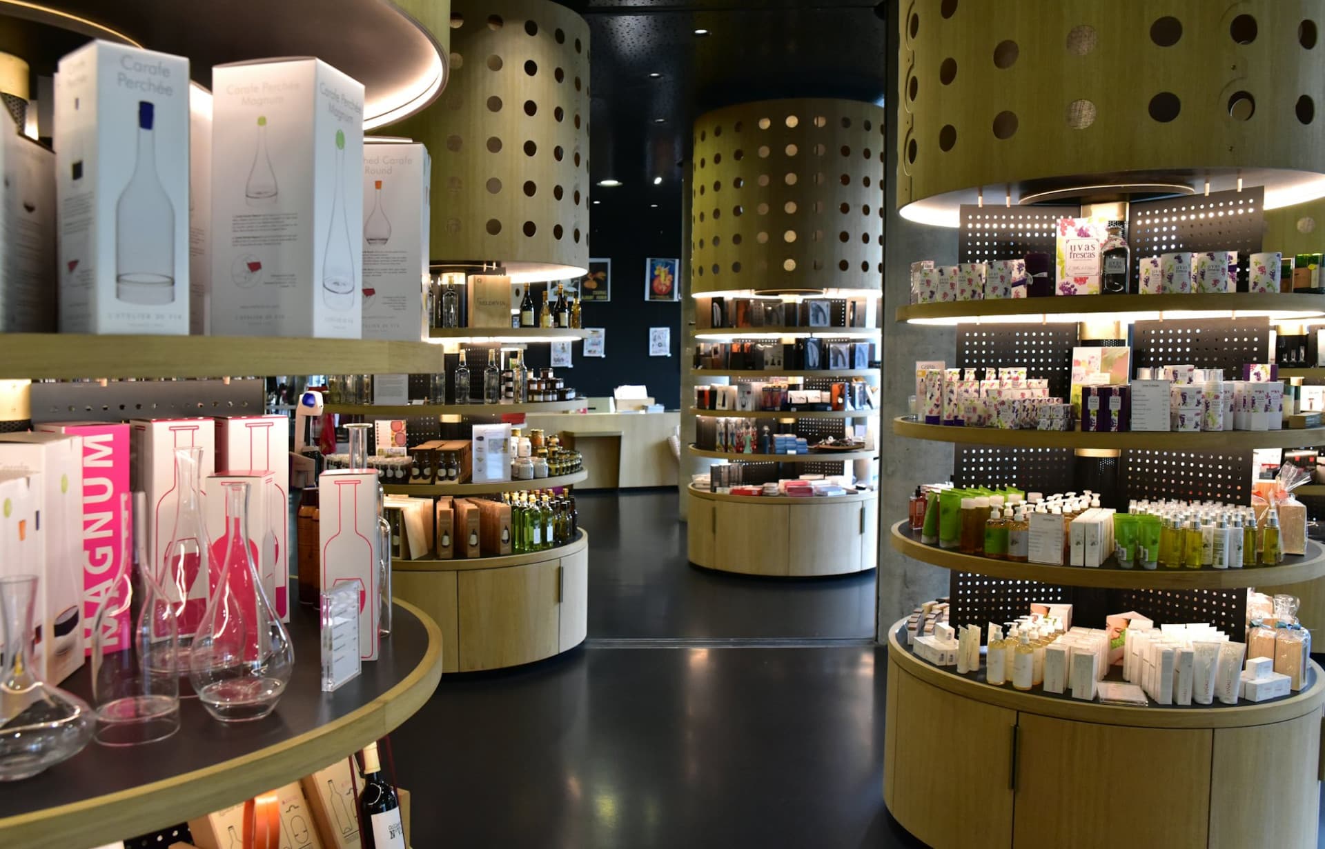 La Cite du Vin: Permanent Exhibition + Belvedere - image 7