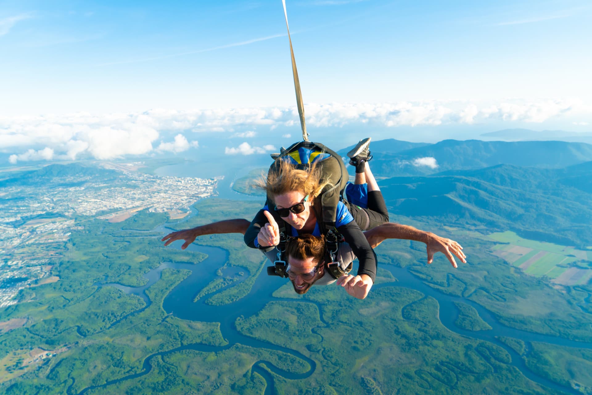 Tandem Skydiving Experience Cairns - image 3