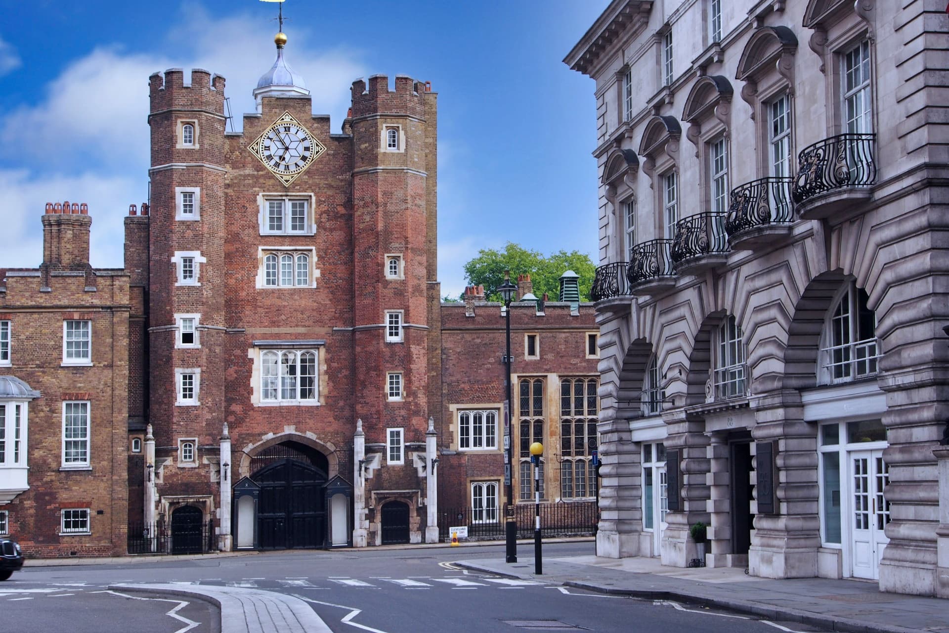 Central London Half-Day Guided Walking Tour - image 11