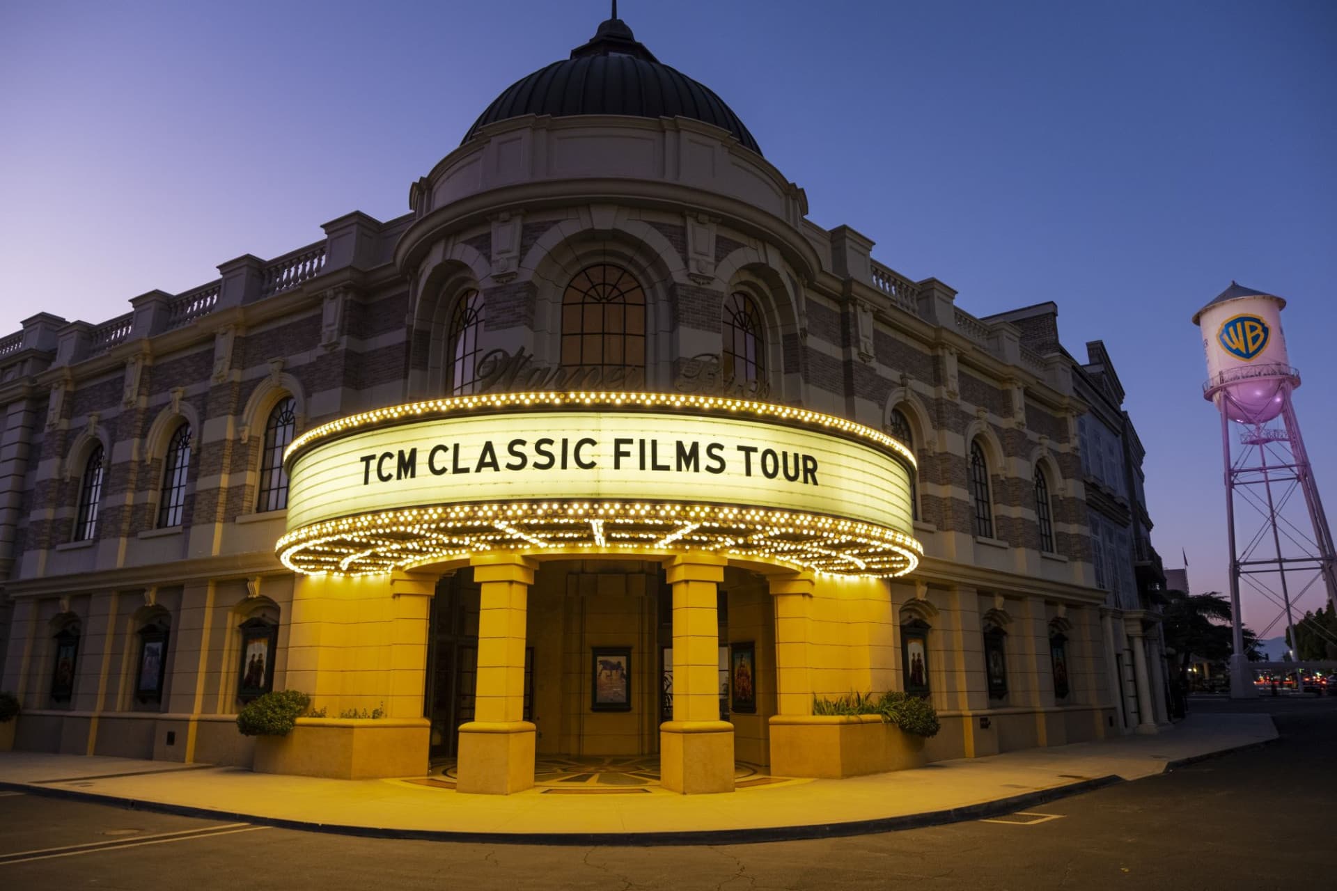 Warner Bros. Studio Tour Hollywood Guided Tour: TCM's Classic Films Tour - image 11