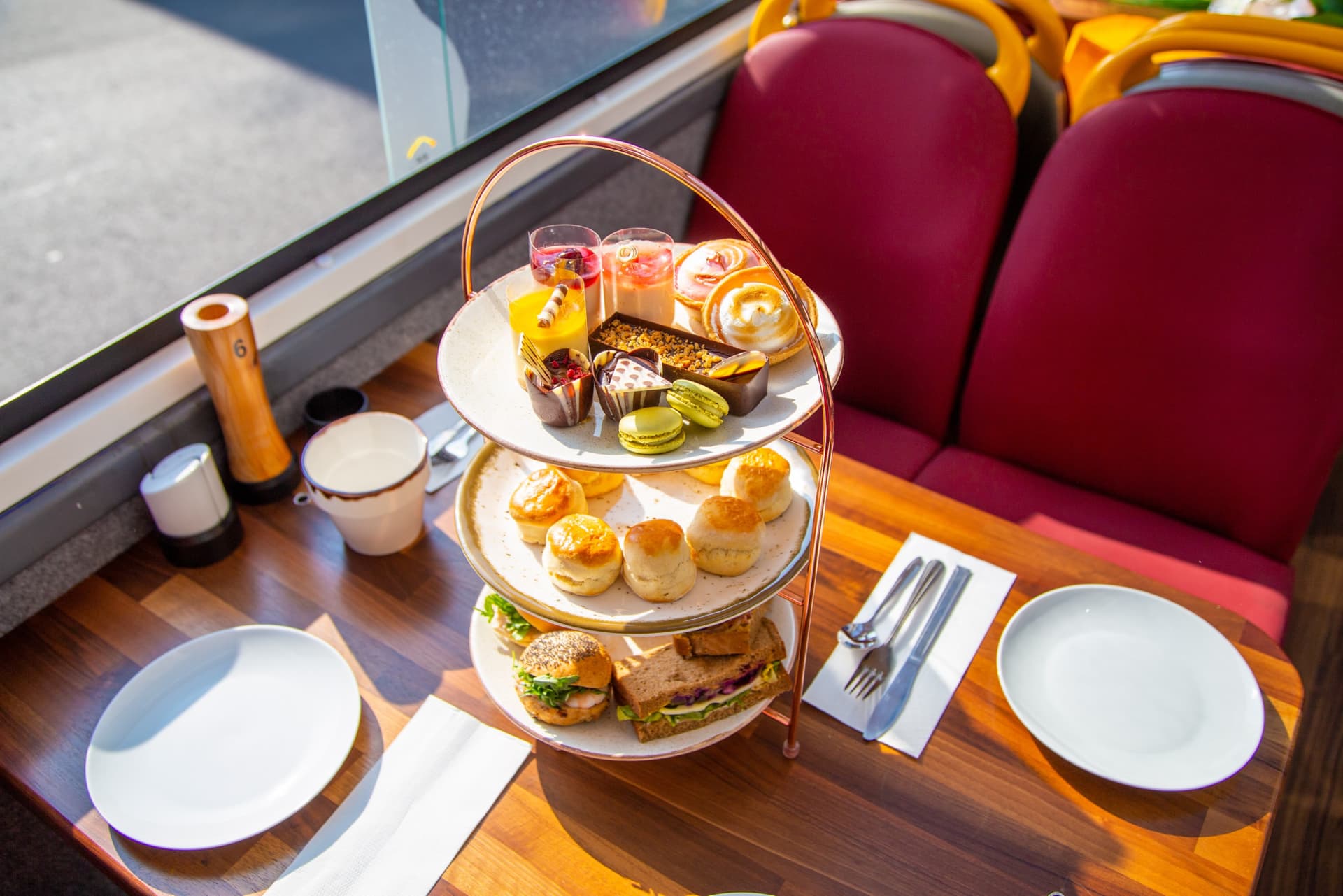 Autobús de té de la tarde con tour panorámico por Londres - imagen 10
