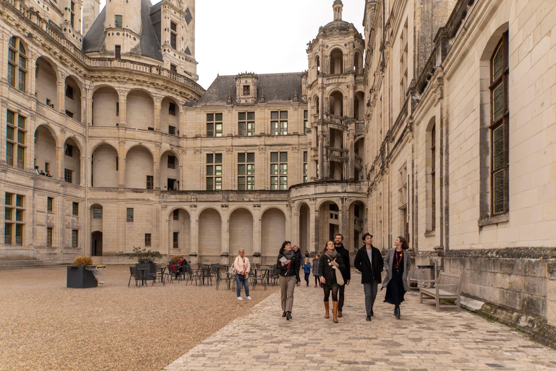 Loire Valley Tour from Paris: Chambord, Chenonceau, and Cheverny Castles - imagen 16