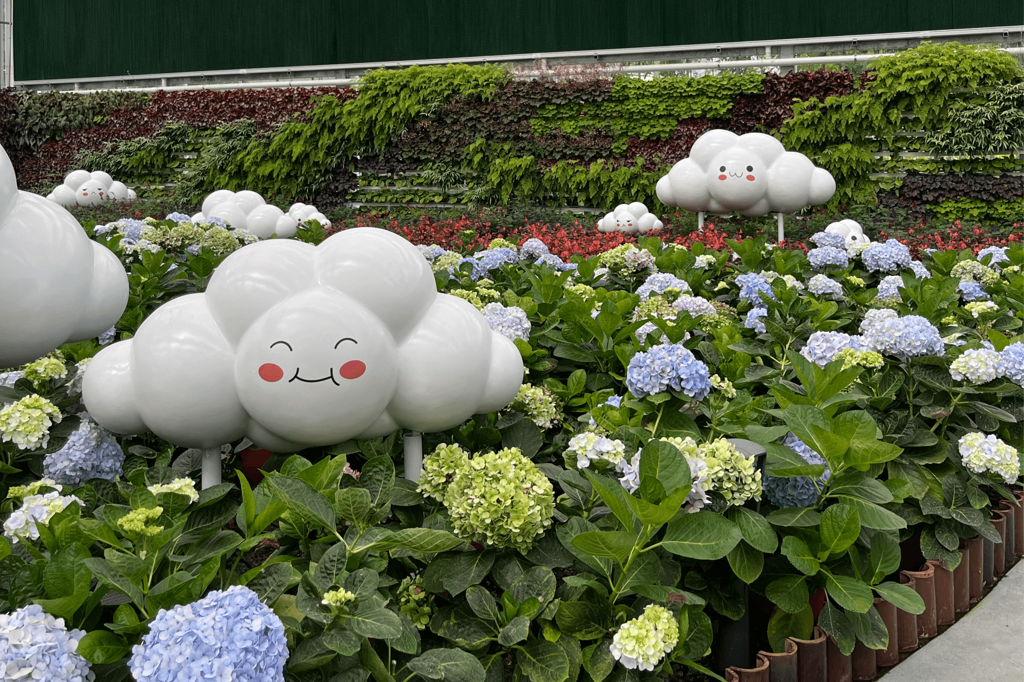 COMBO: Eufloria Gardens & Sculpture Park + Genting Skyway Tickets - image 8