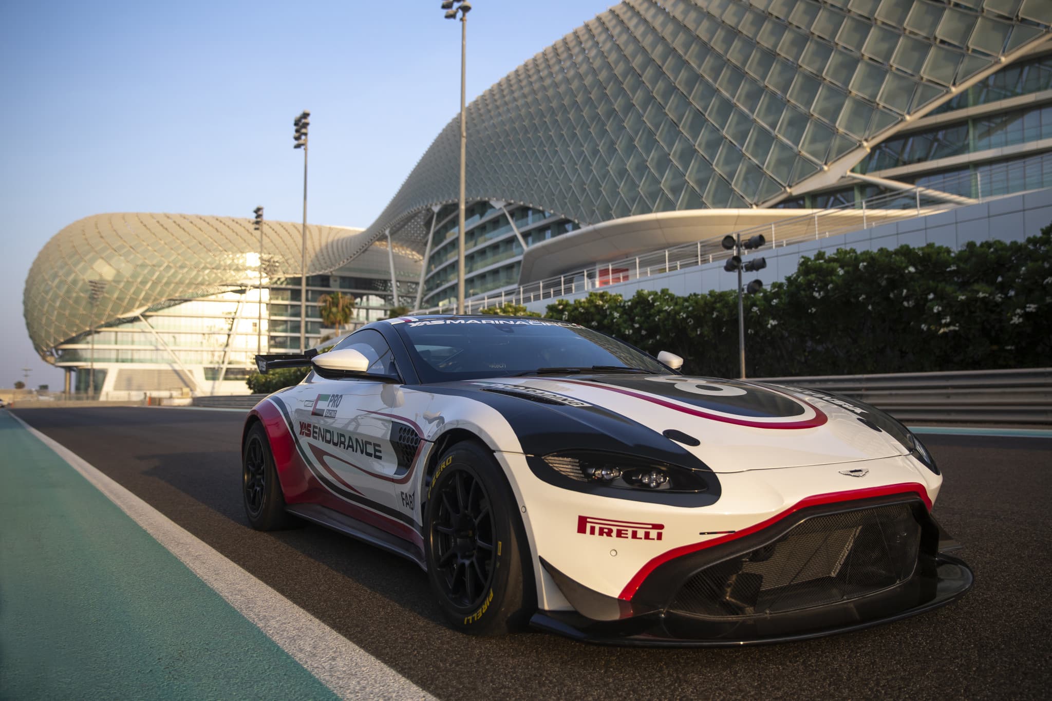 Yas Marina Circuit Aston Martin GT4 Driving Experience - image 6
