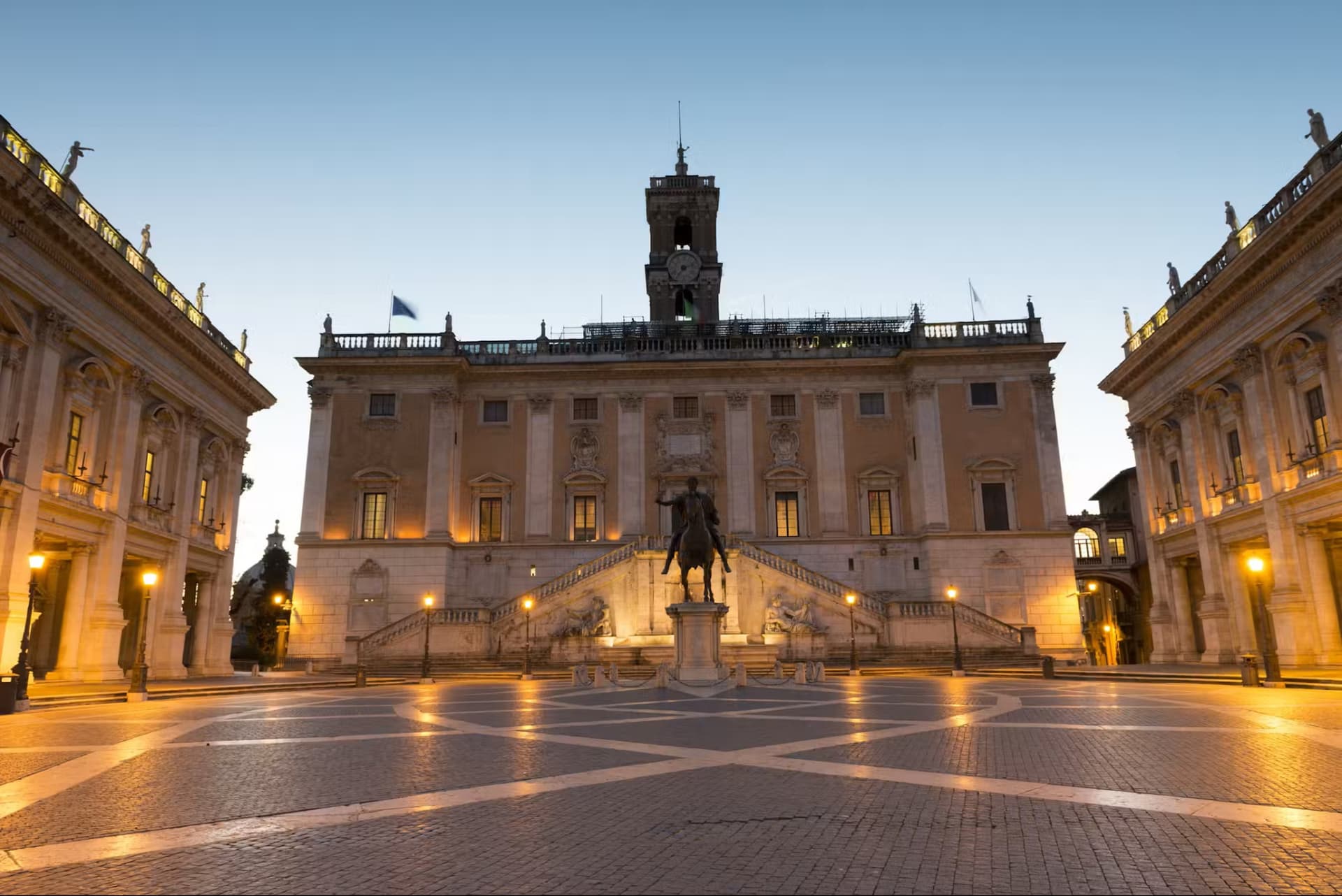 Entrada a los Museos Capitolinos - imagen 3