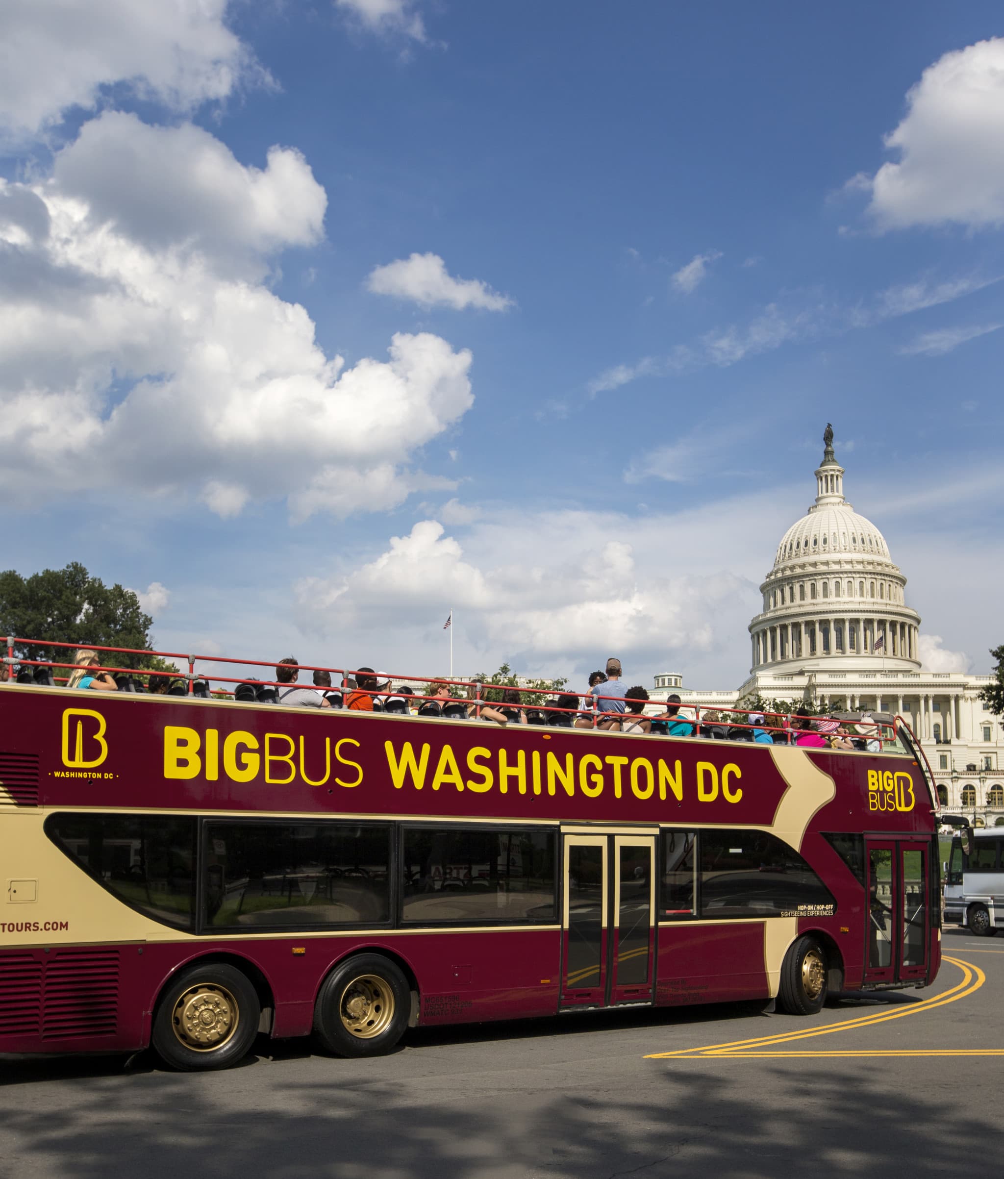Big Bus Washington DC Hop-on Hop-off Bus Tour - image 4