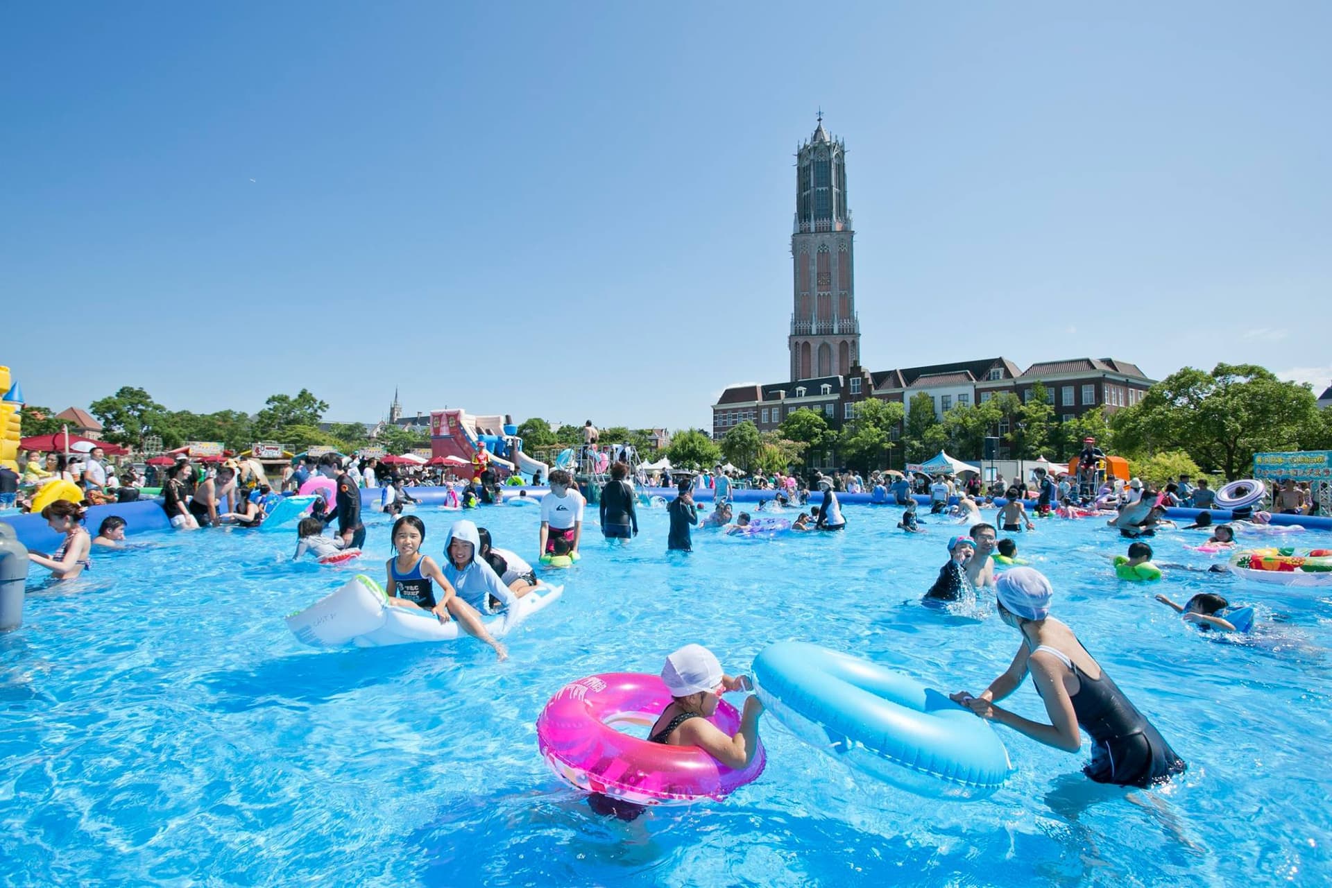 Huis Ten Bosch Theme Park - image 10