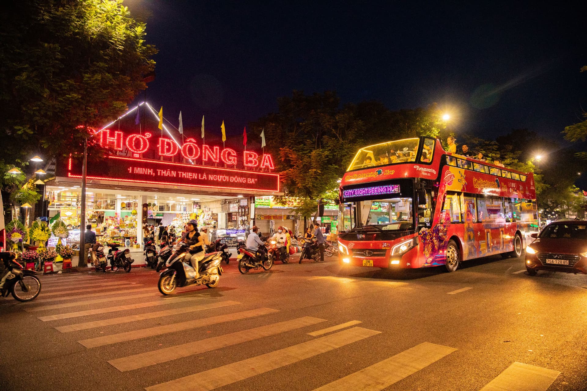 Tour en autobús City Sightseeing Hue Hop-on Hop-off - imagen 7