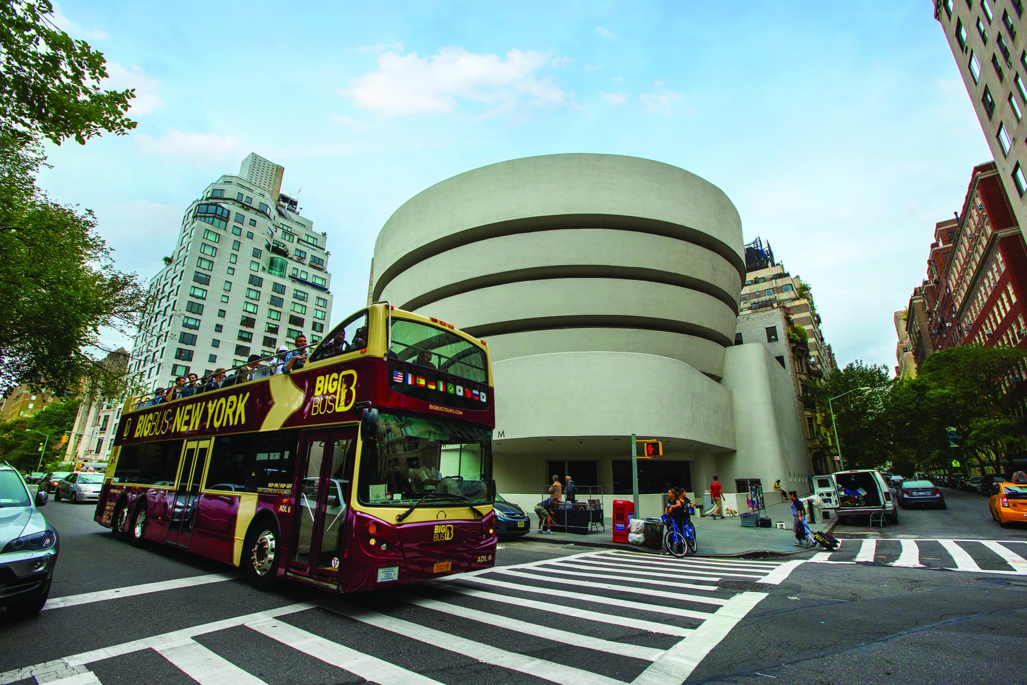 Big Bus New York Hop-on Hop-off Bus Tour - image 16