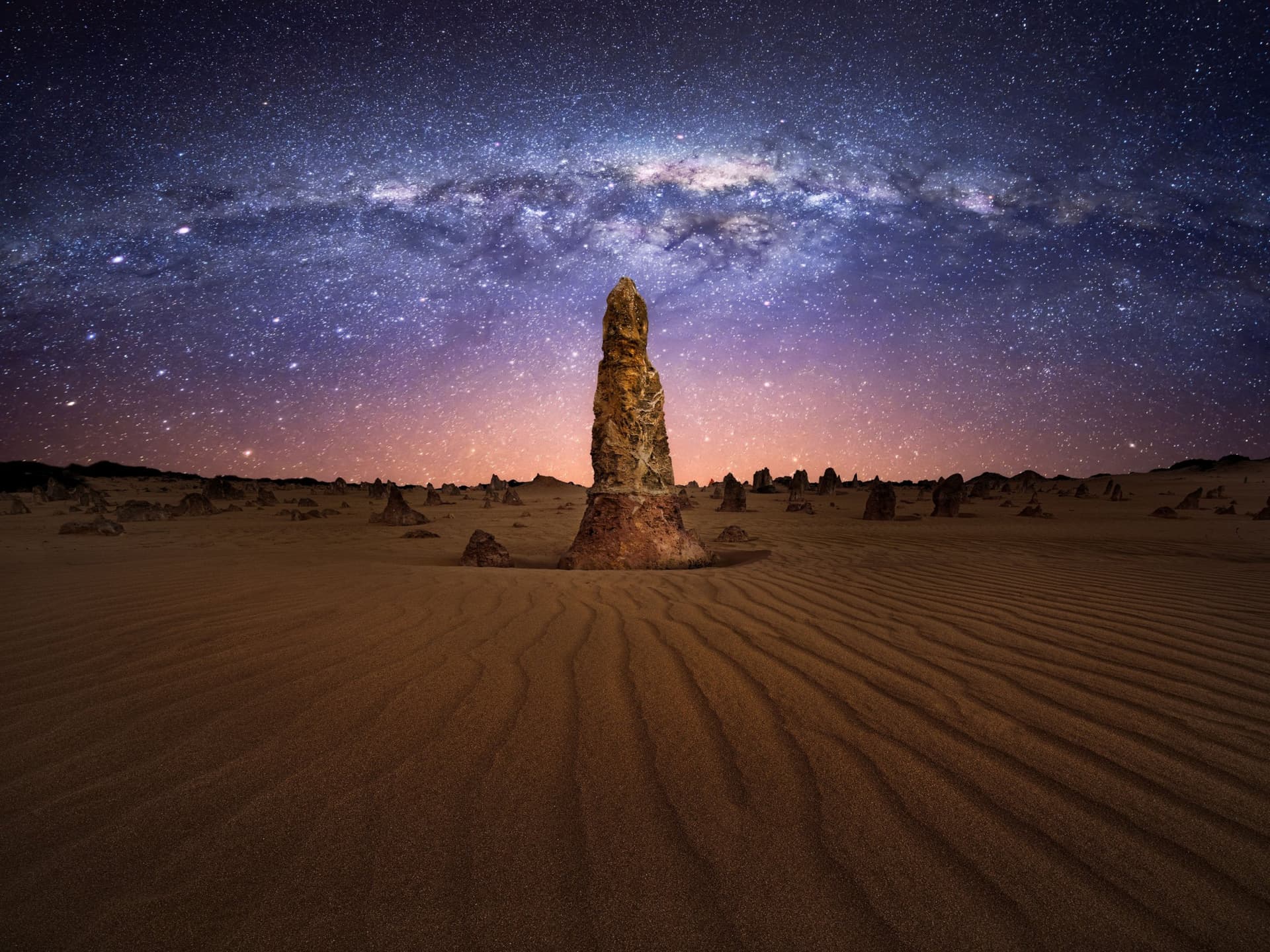 Pinnacles Desert Sunset and Stargazing Tour from Perth - image 2