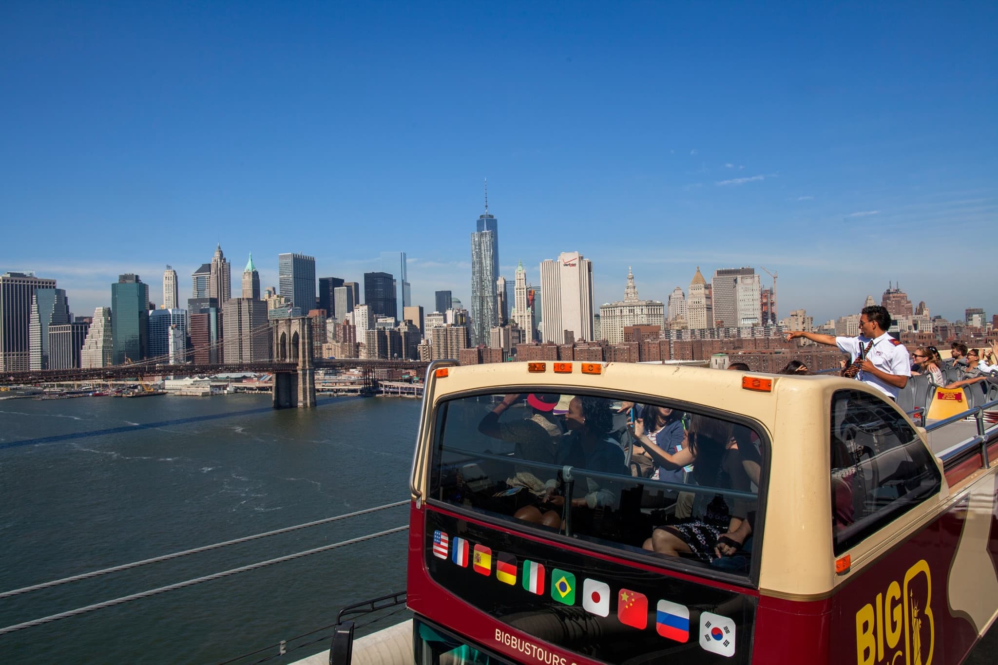 Big Bus New York Hop-on Hop-off Bus Tour - image 7