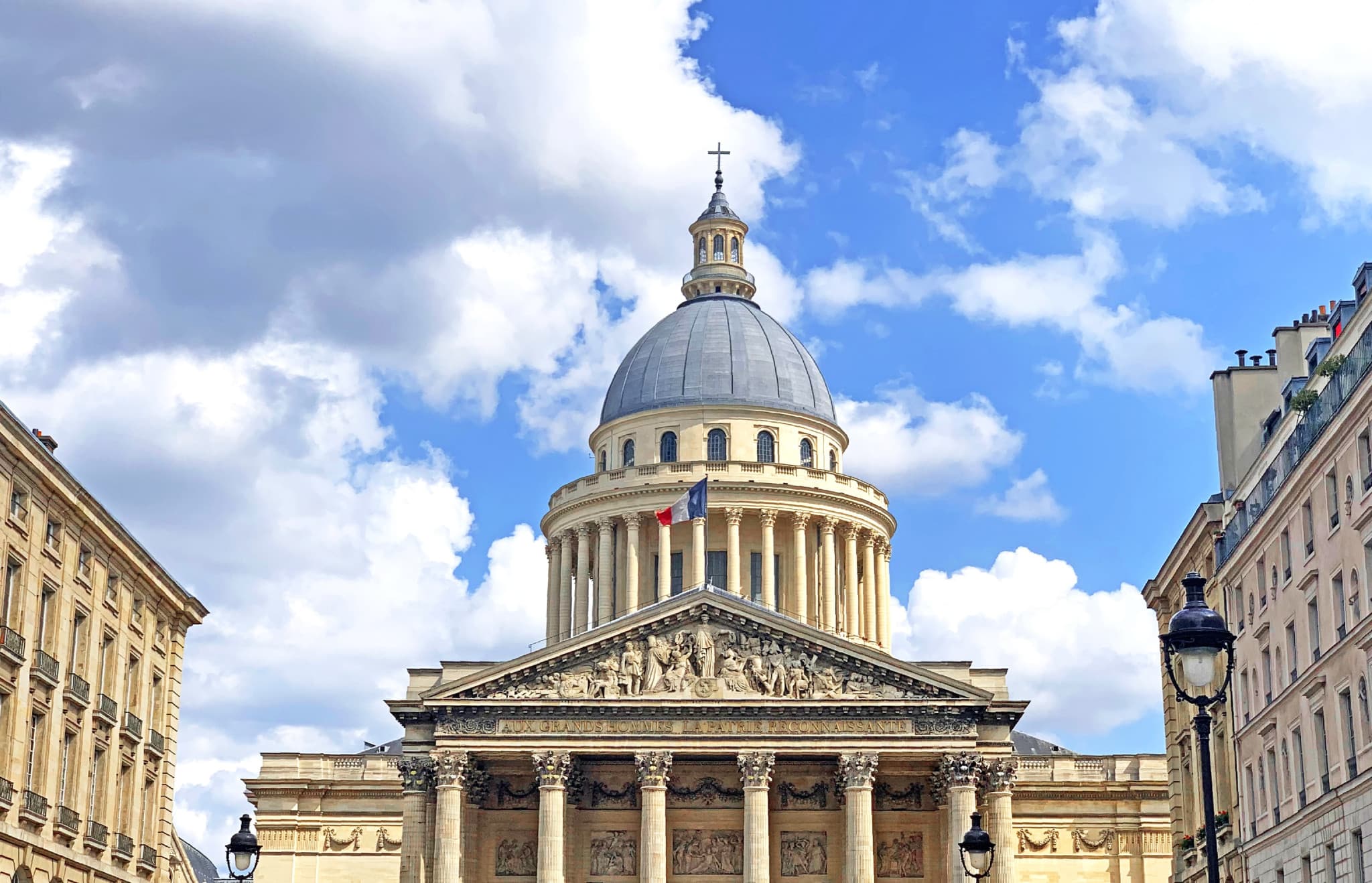 COMBO: Paris Museum Pass + Seine River Sightseeing Cruise by Bateaux Parisiens - image 5