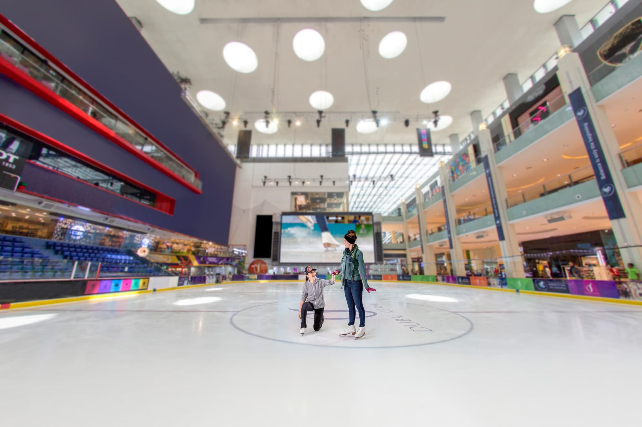 Dubai Ice Rink - image 3