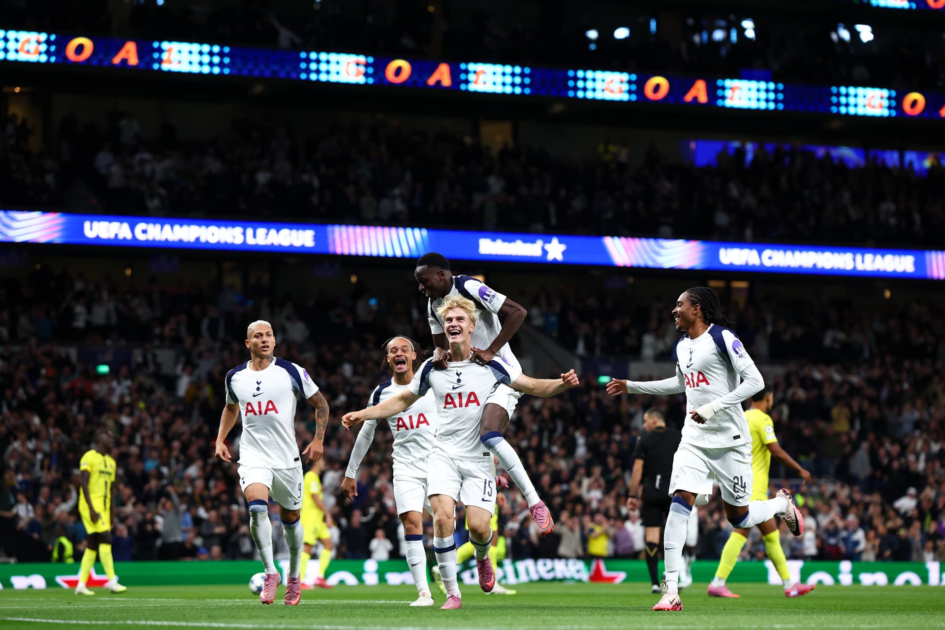 Entrada para partido de la Premier League del Tottenham Hotspur FC en el Tottenham Hotspur Stadium - imagen 5