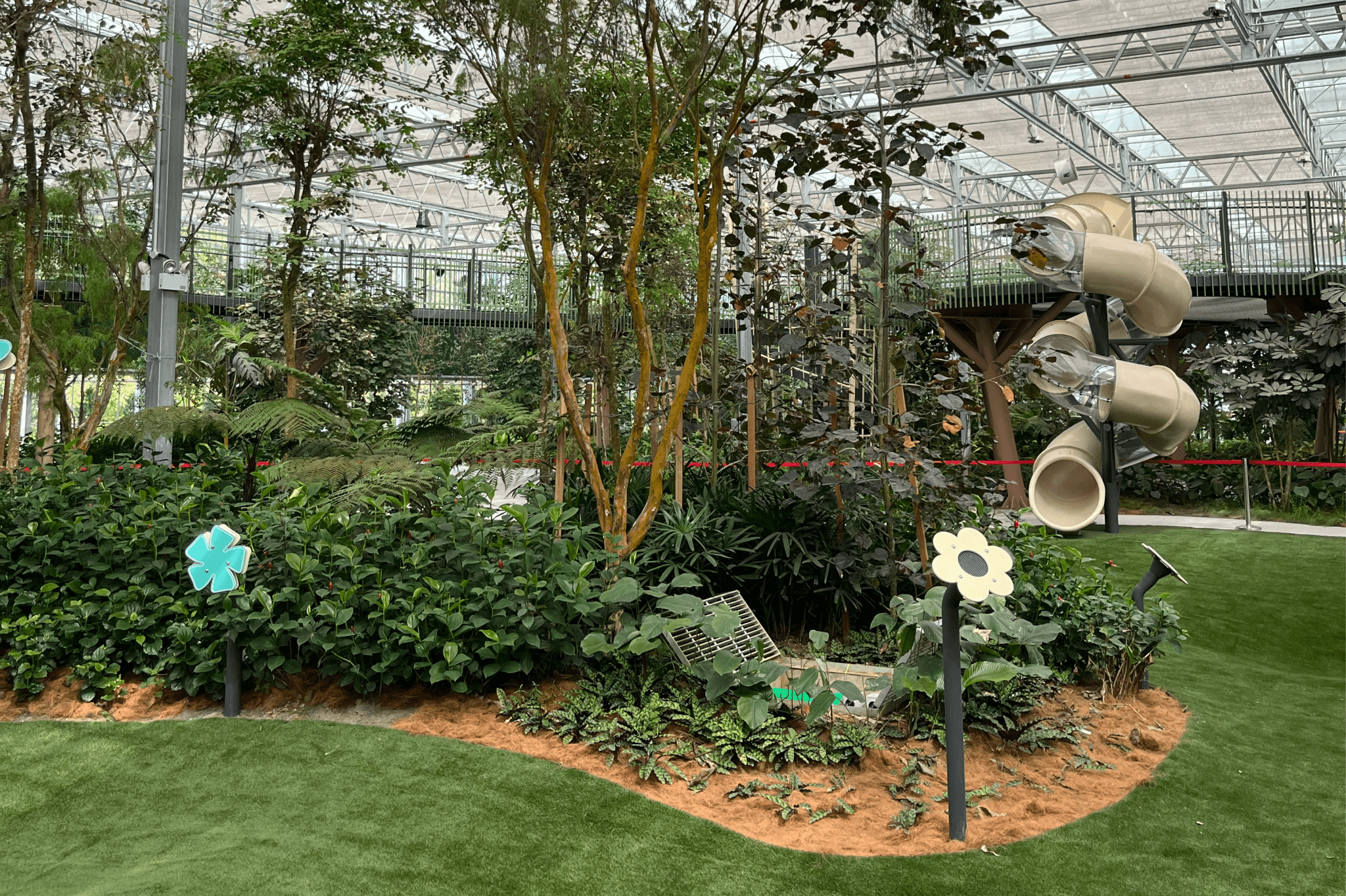 COMBO: Eufloria Gardens & Sculpture Park + Genting Skyway Tickets - image 4