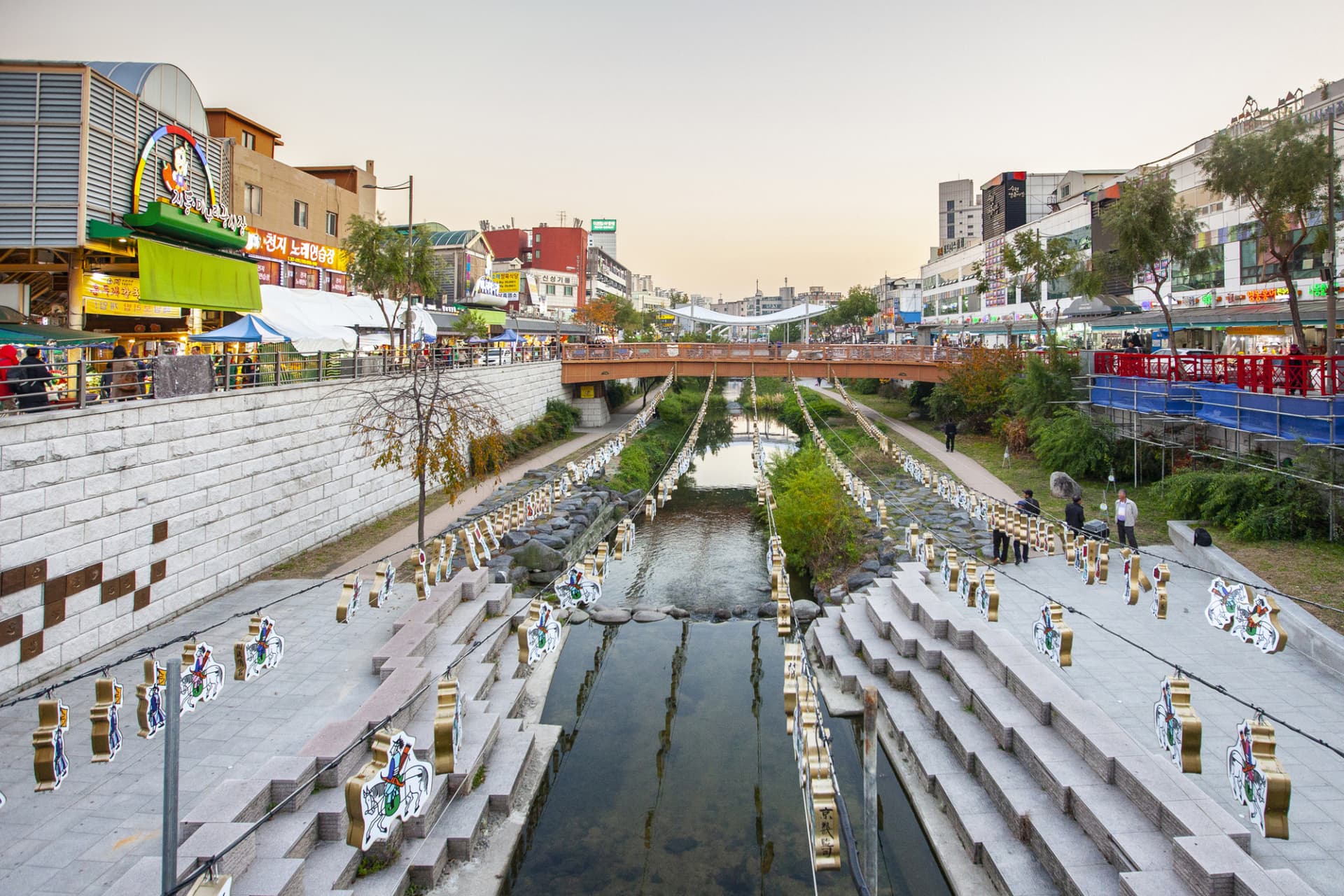Korean Folk Village and Suwon Hwaseong Fortress Full-Day Tour from Seoul - 이미지 7