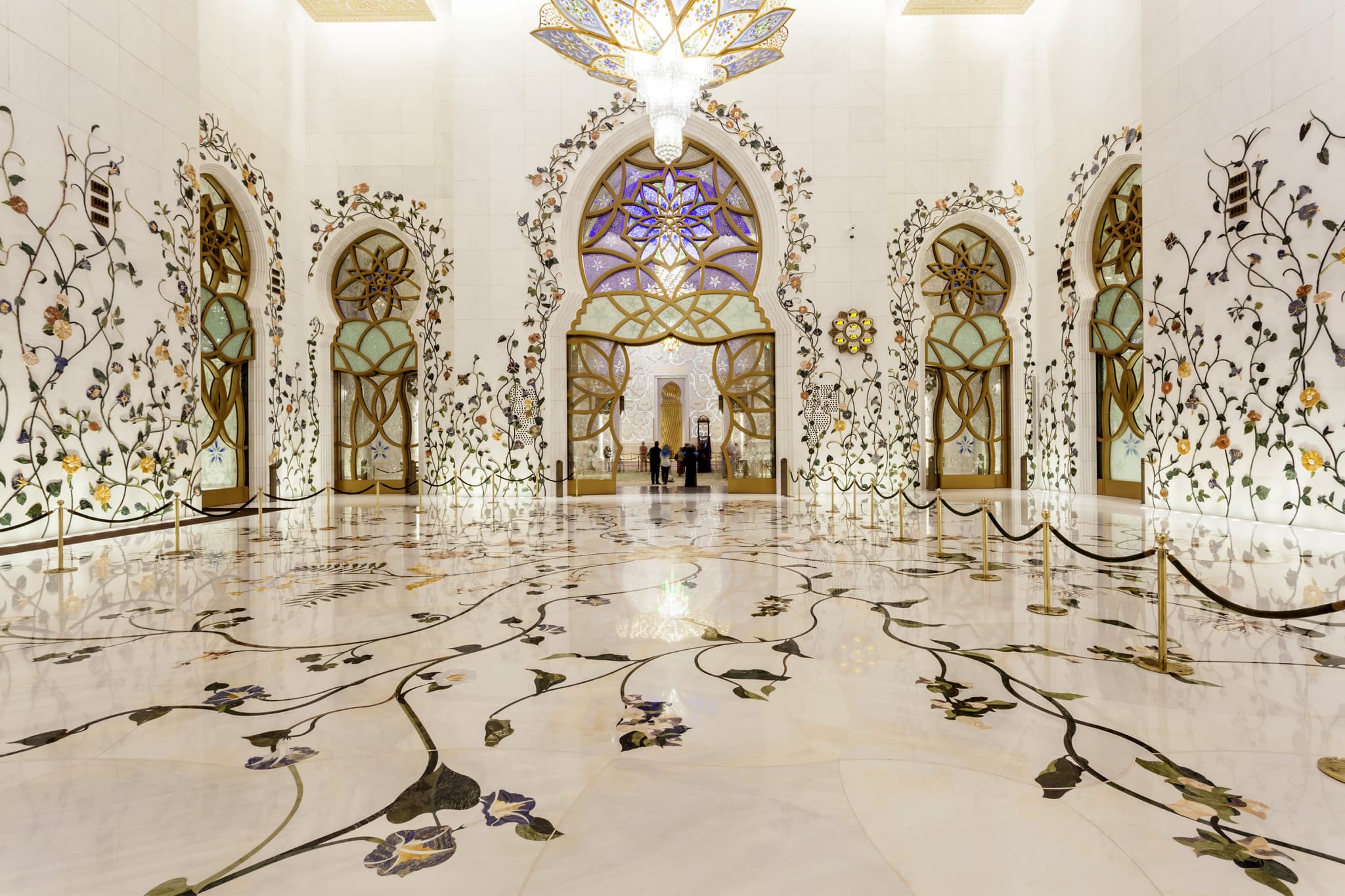 Sheikh Zayed Grand Mosque and Louvre Abu Dhabi Tour from Dubai - image 7