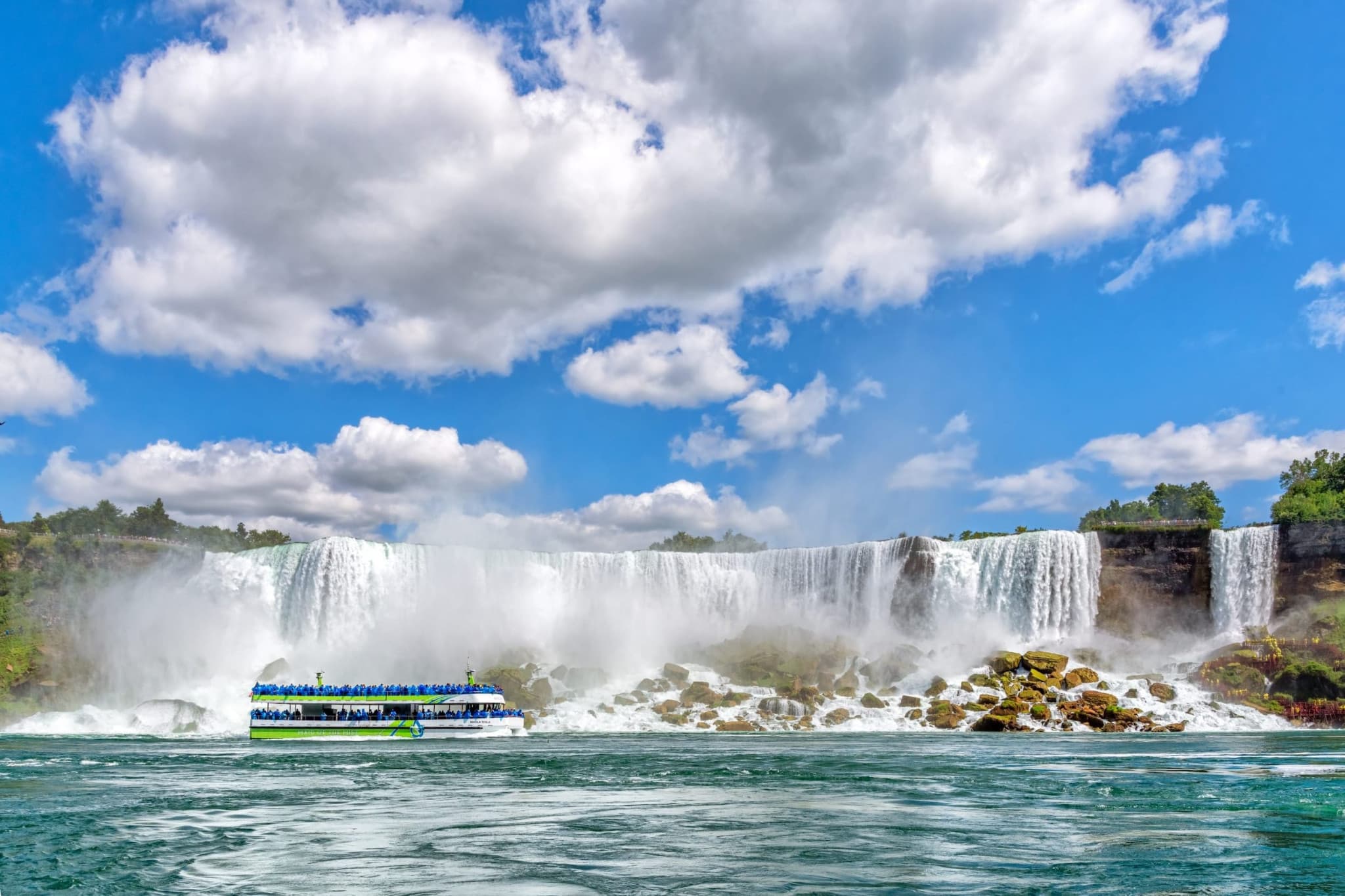 Niagara Falls Day Trip by Air from New York City - image 9