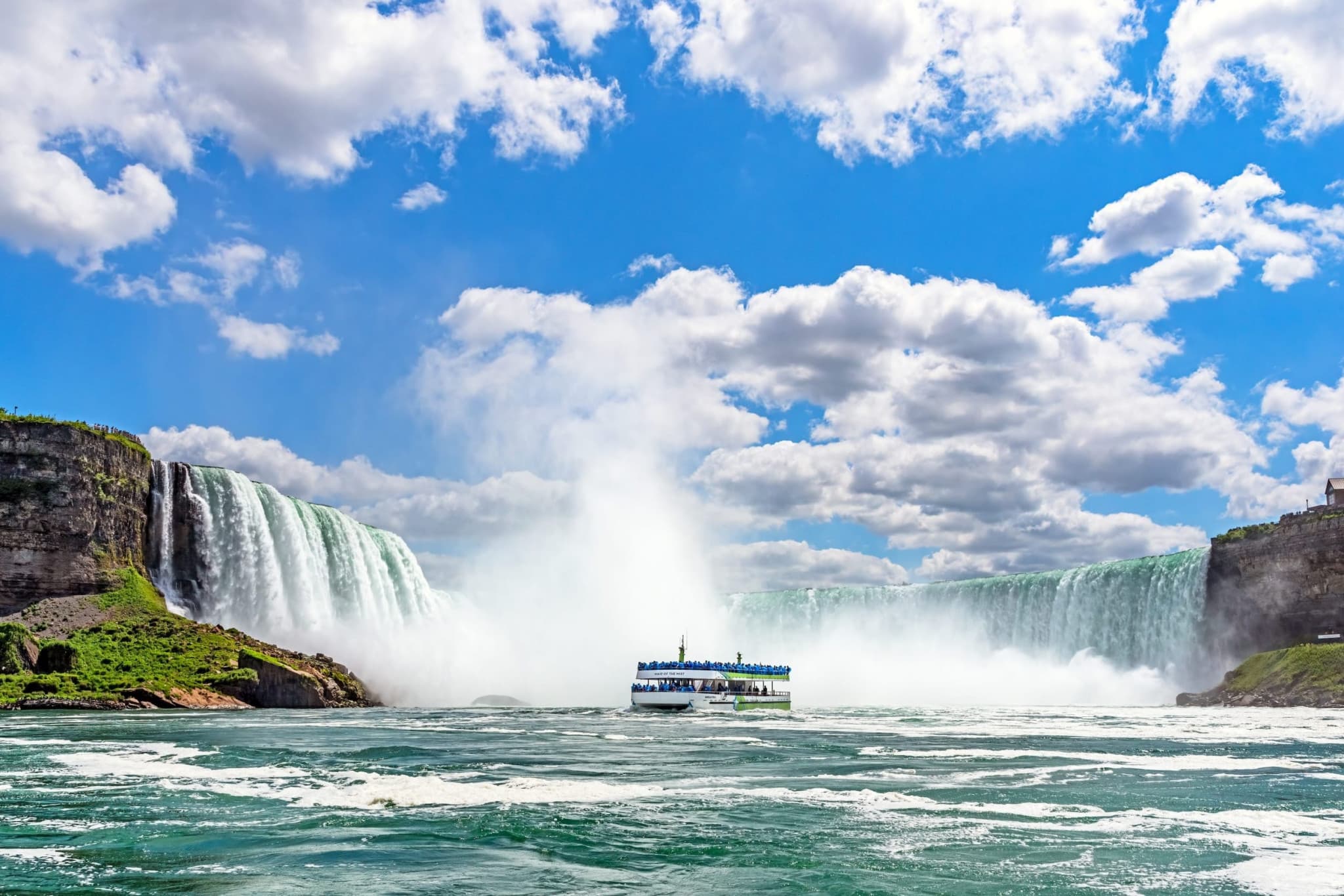 Niagara Falls USA Sightseeing Tour + All-Inclusive Meal - image 12
