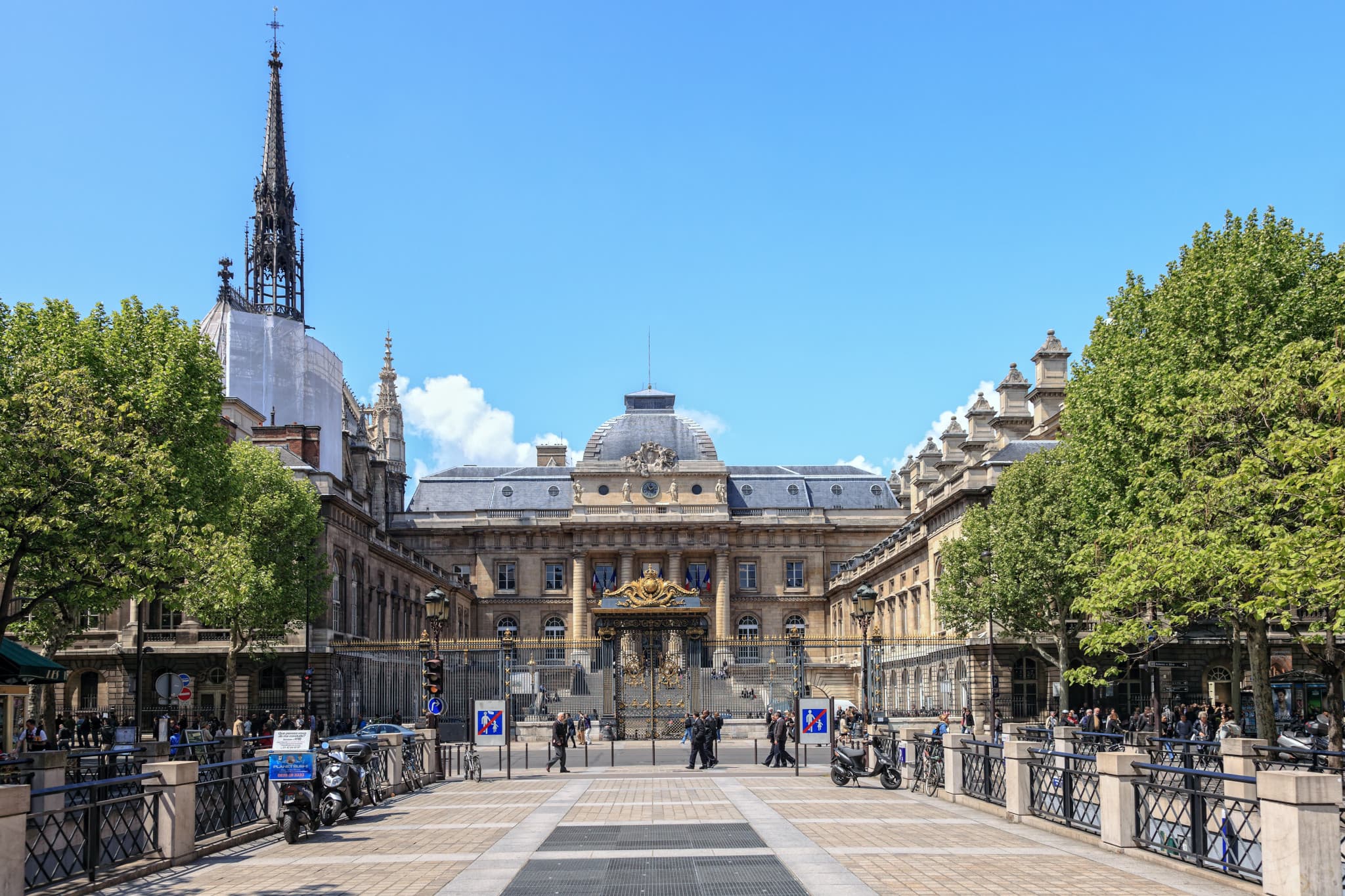 Sainte Chapelle Ticket - image 5