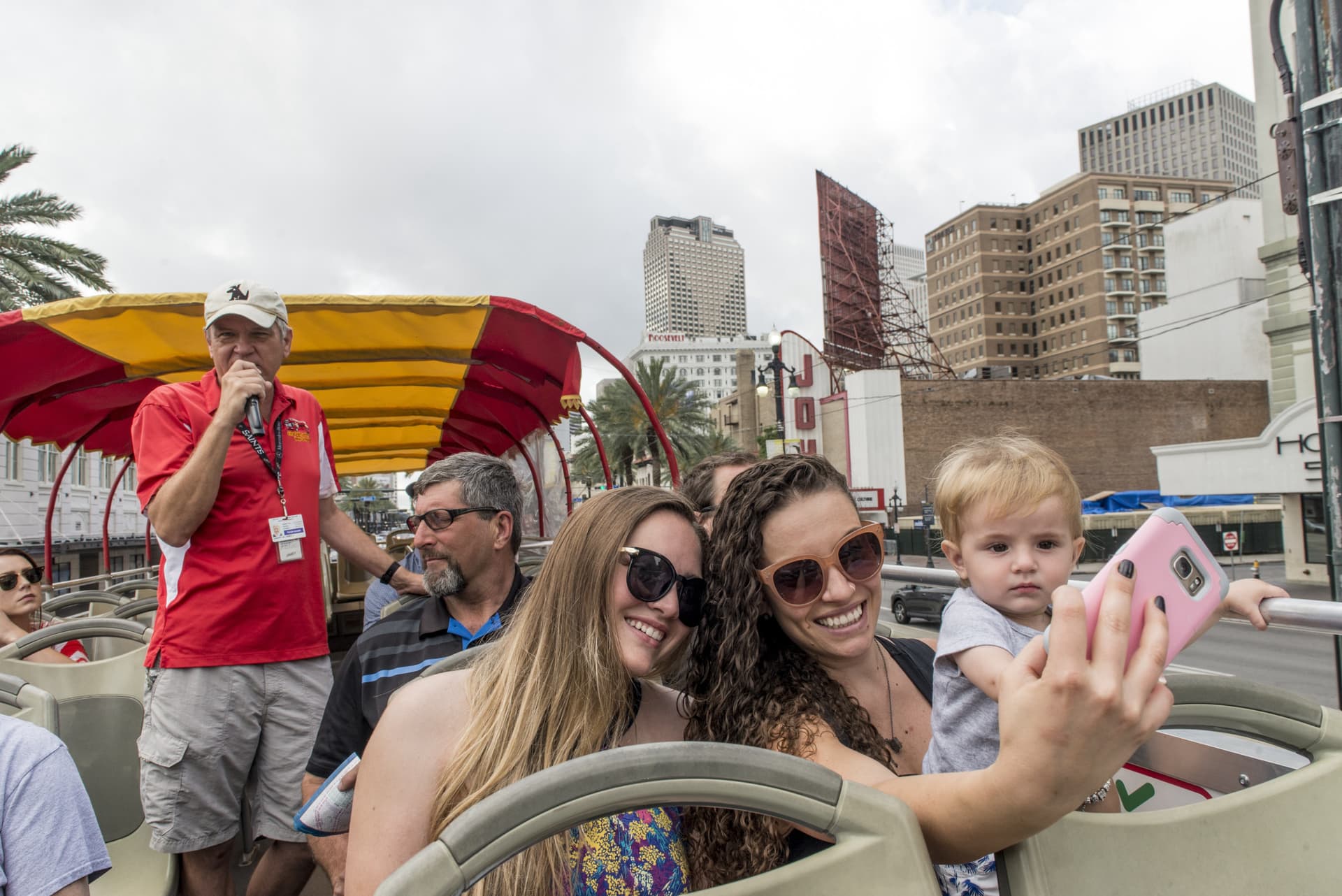 뉴올리언스 홉온 홉오프 버스 투어 - 이미지 2