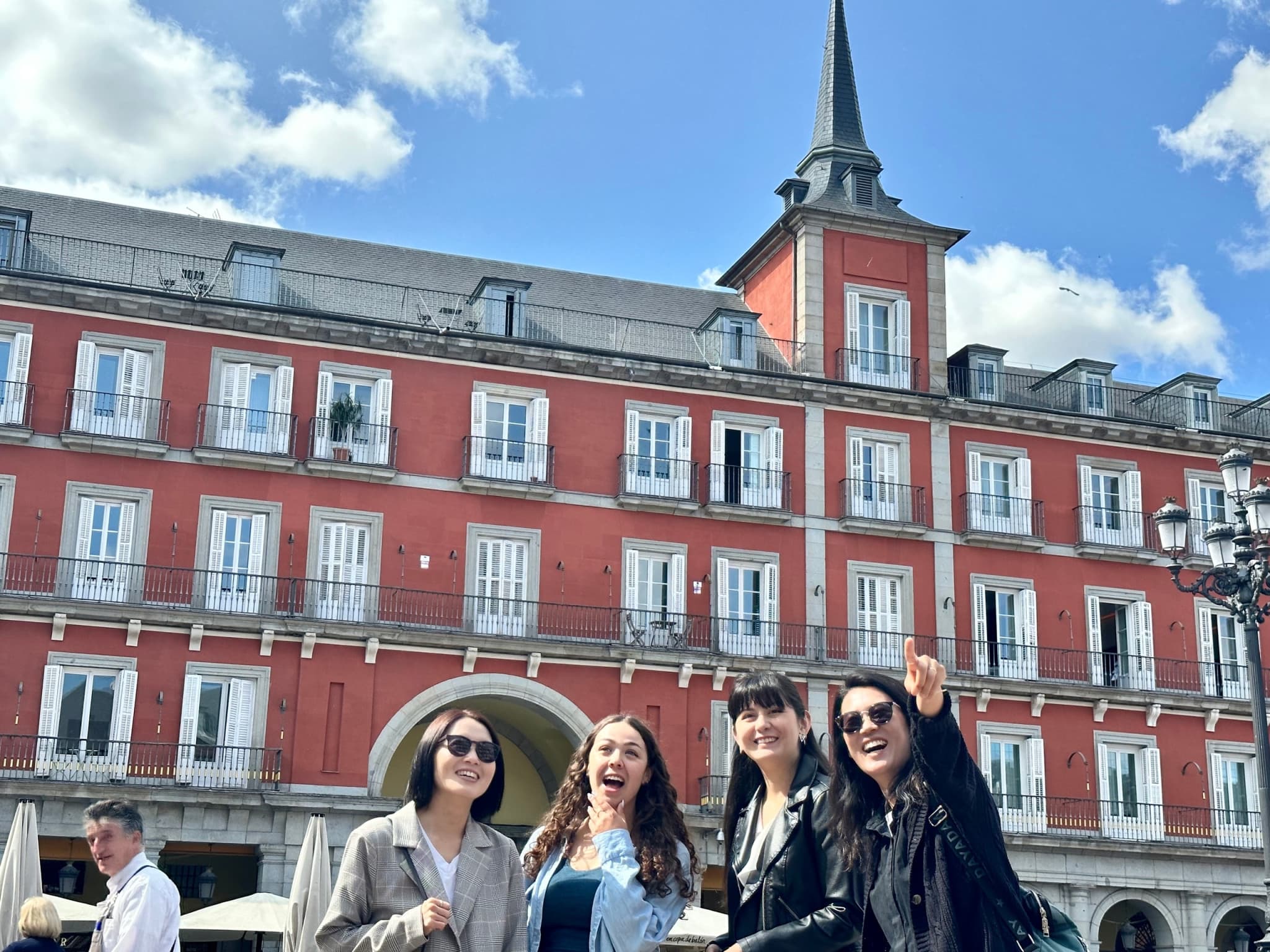 Madrid Old Town Walking Tour in English, Mandarin, Korean with Flamenco Show - image 2