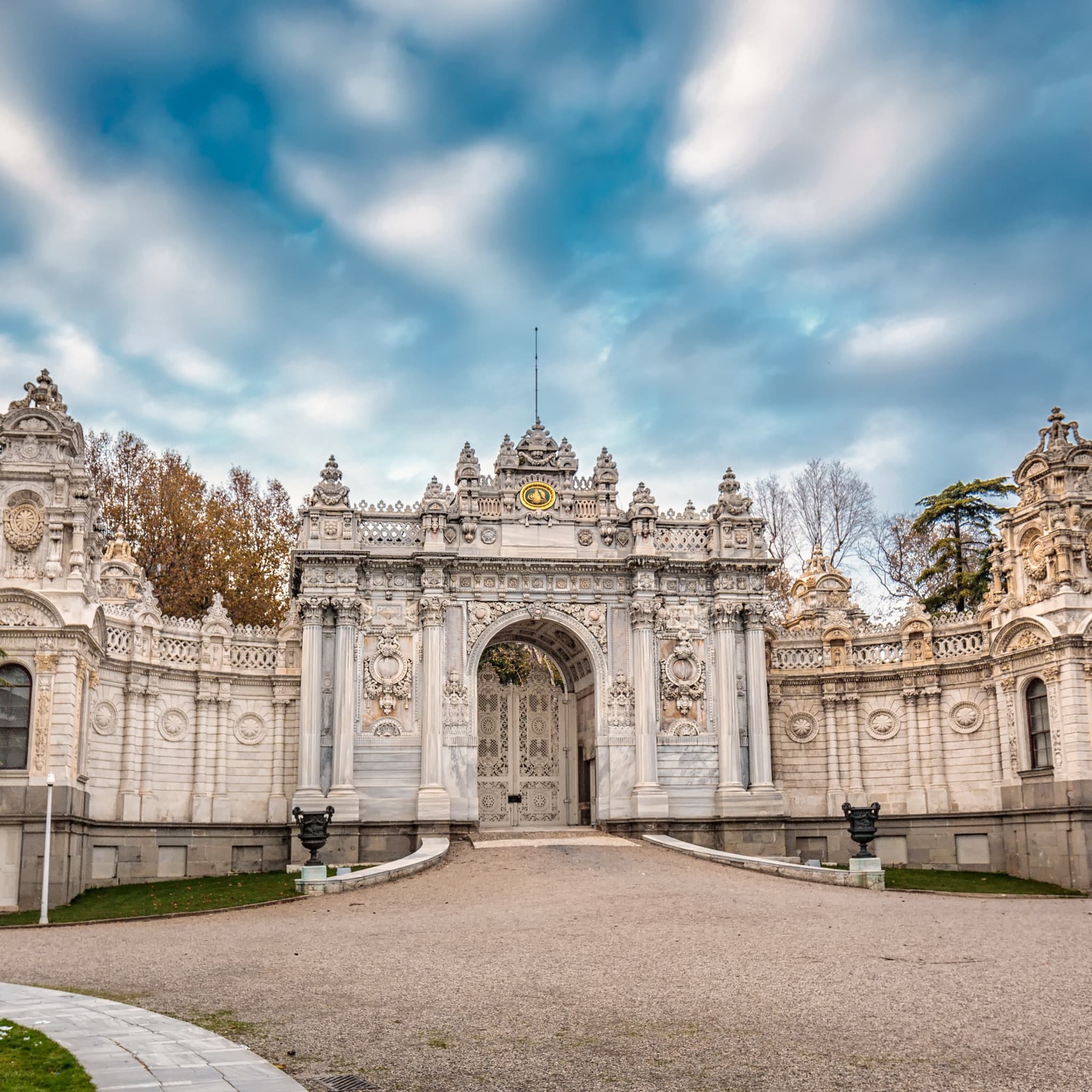 COMBO: Official Hagia Sophia Skip the Line + Dolmabahce Palace Ticket - image 7