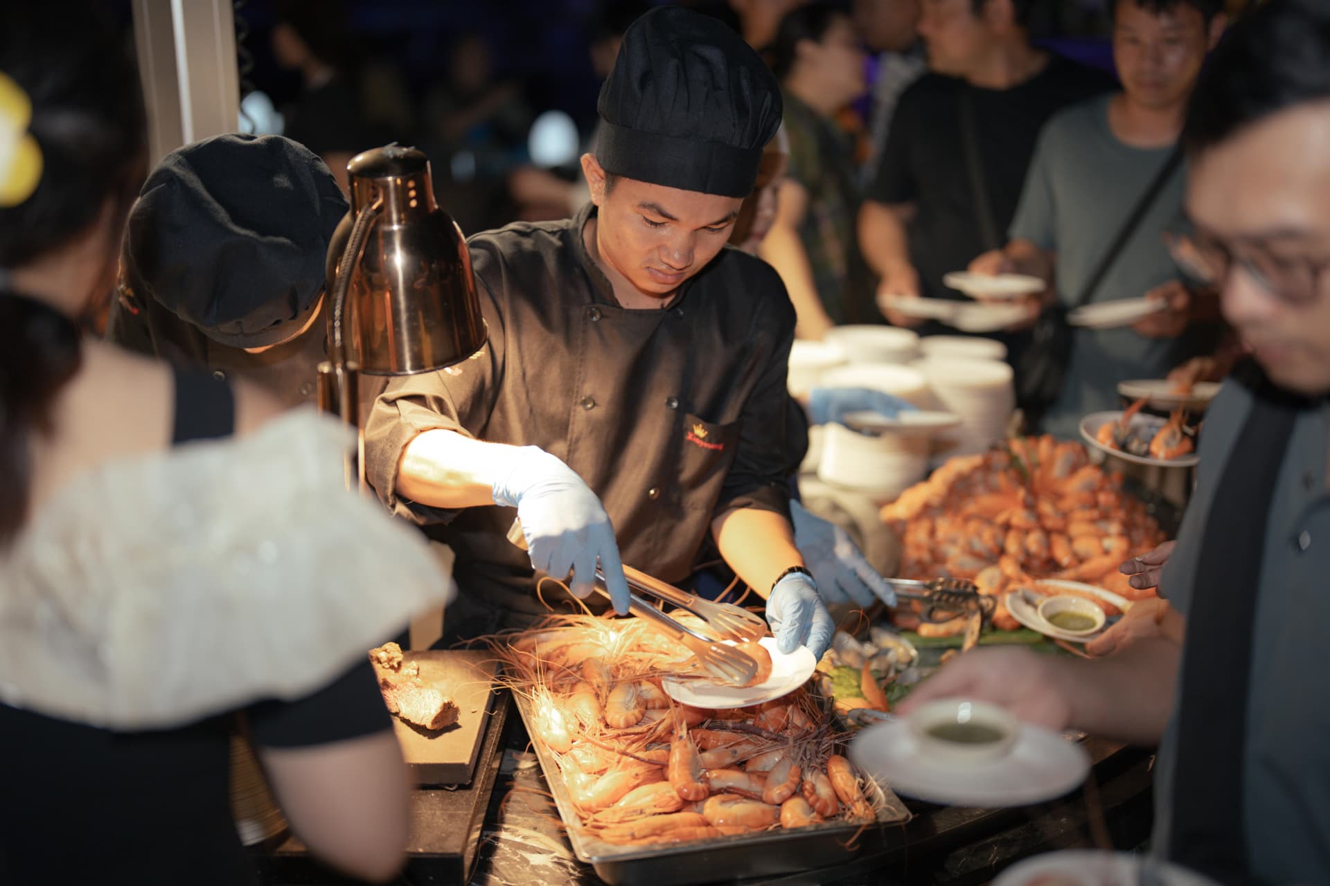 Crucero con cena por el río Chao Phraya a bordo de The Planet Cruise - imagen 7