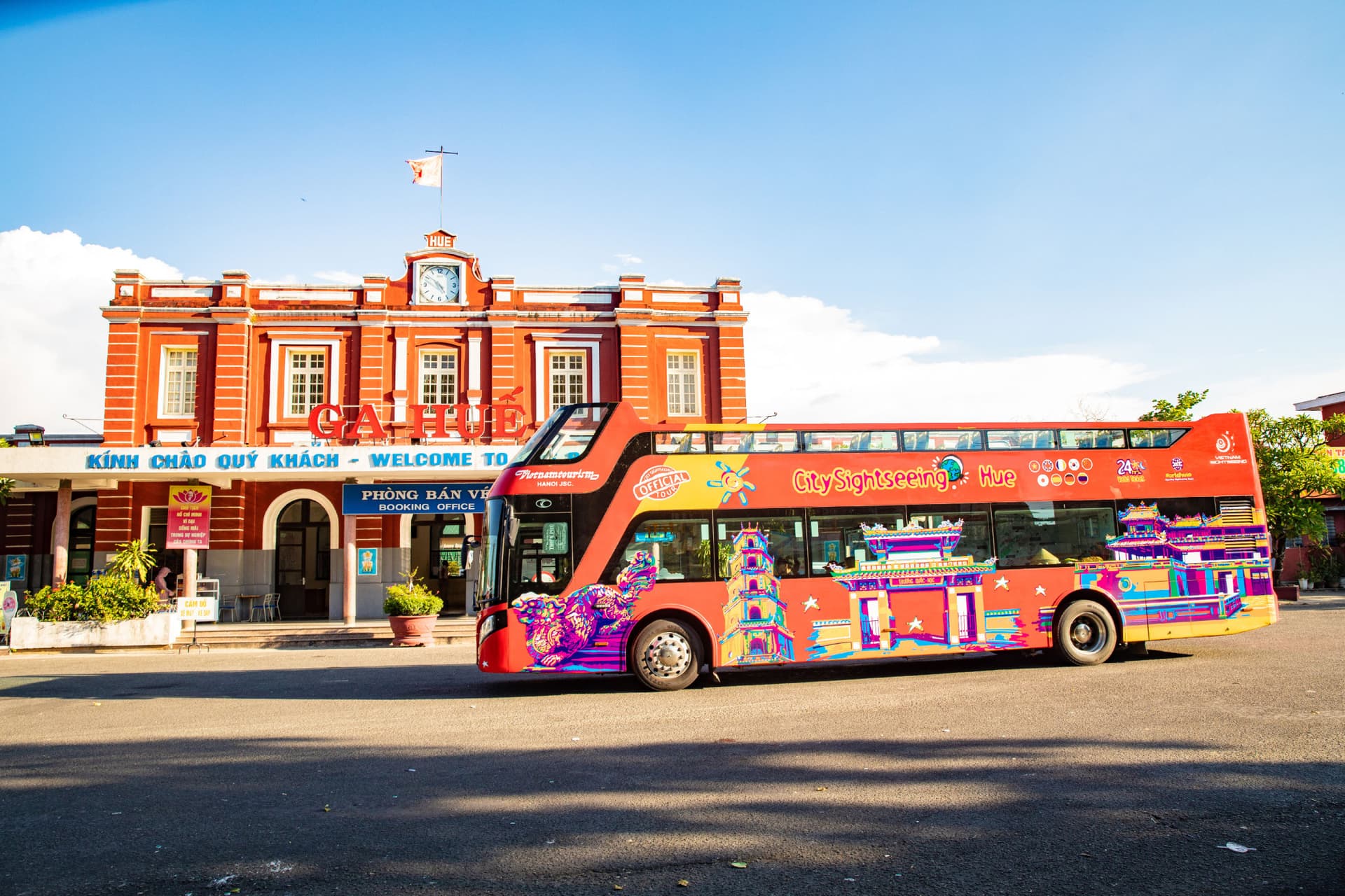 Tour en autobús City Sightseeing Hue Hop-on Hop-off - imagen 3