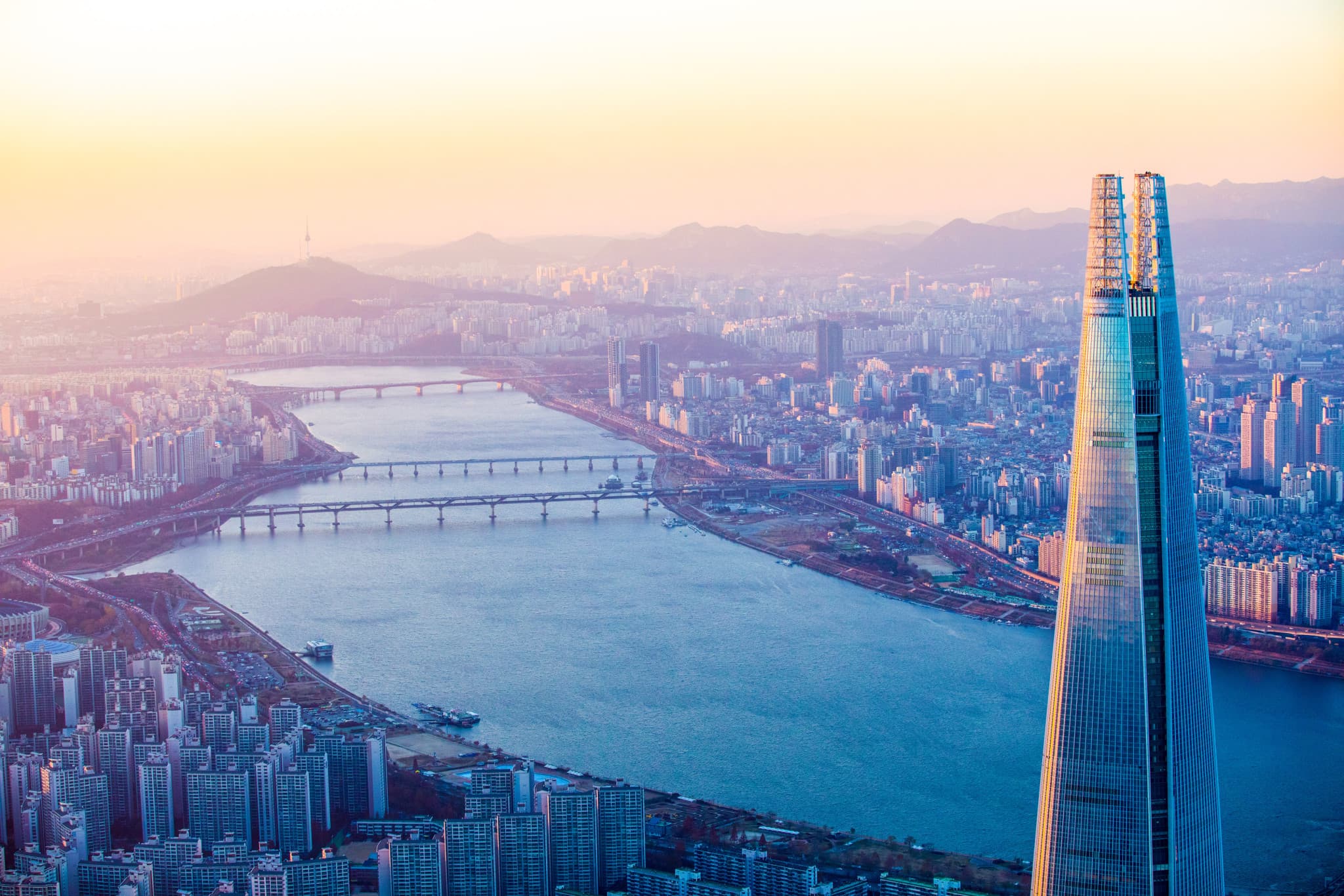 COMBO: Lotte World Adventure Seoul + Lotte World Aquarium + Seoul Sky Observatory Tickets - image 7