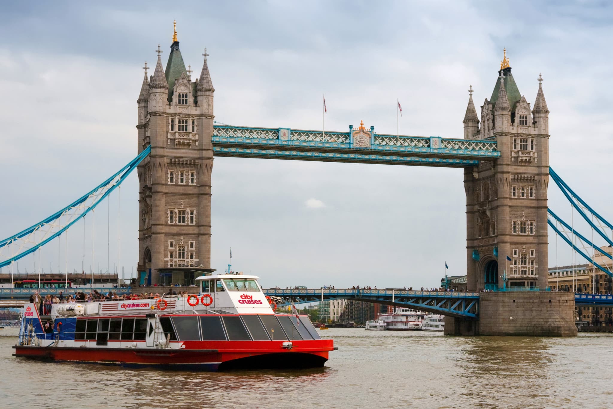 Full Day London with Changing of the Guard and Thames River Cruise - image 5