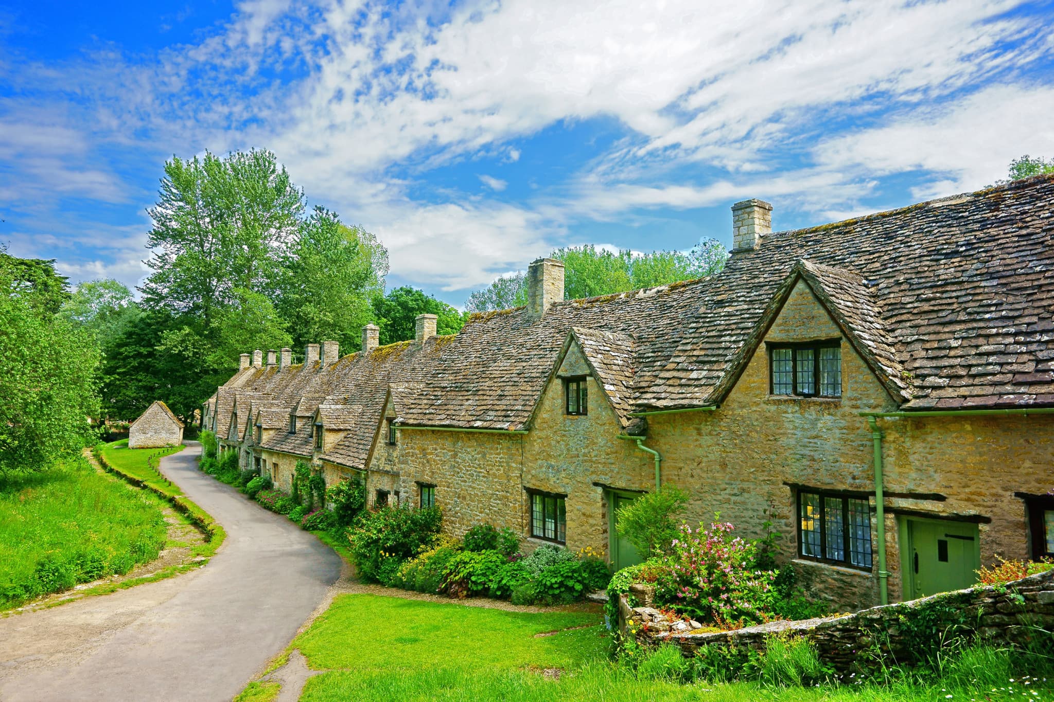 Cotswolds Tour from London with Lunch - image 4